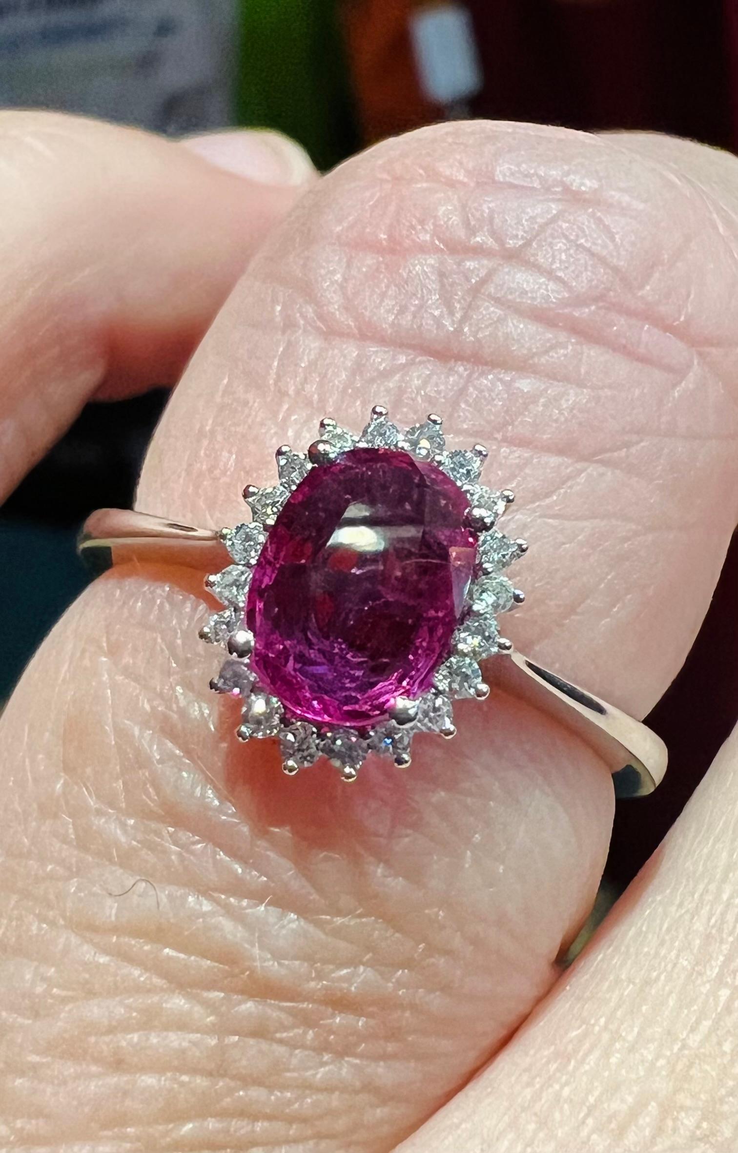 18 Carat Engagement Ring Set Pink Sapphire Surrounded by Diamonds For Sale 11