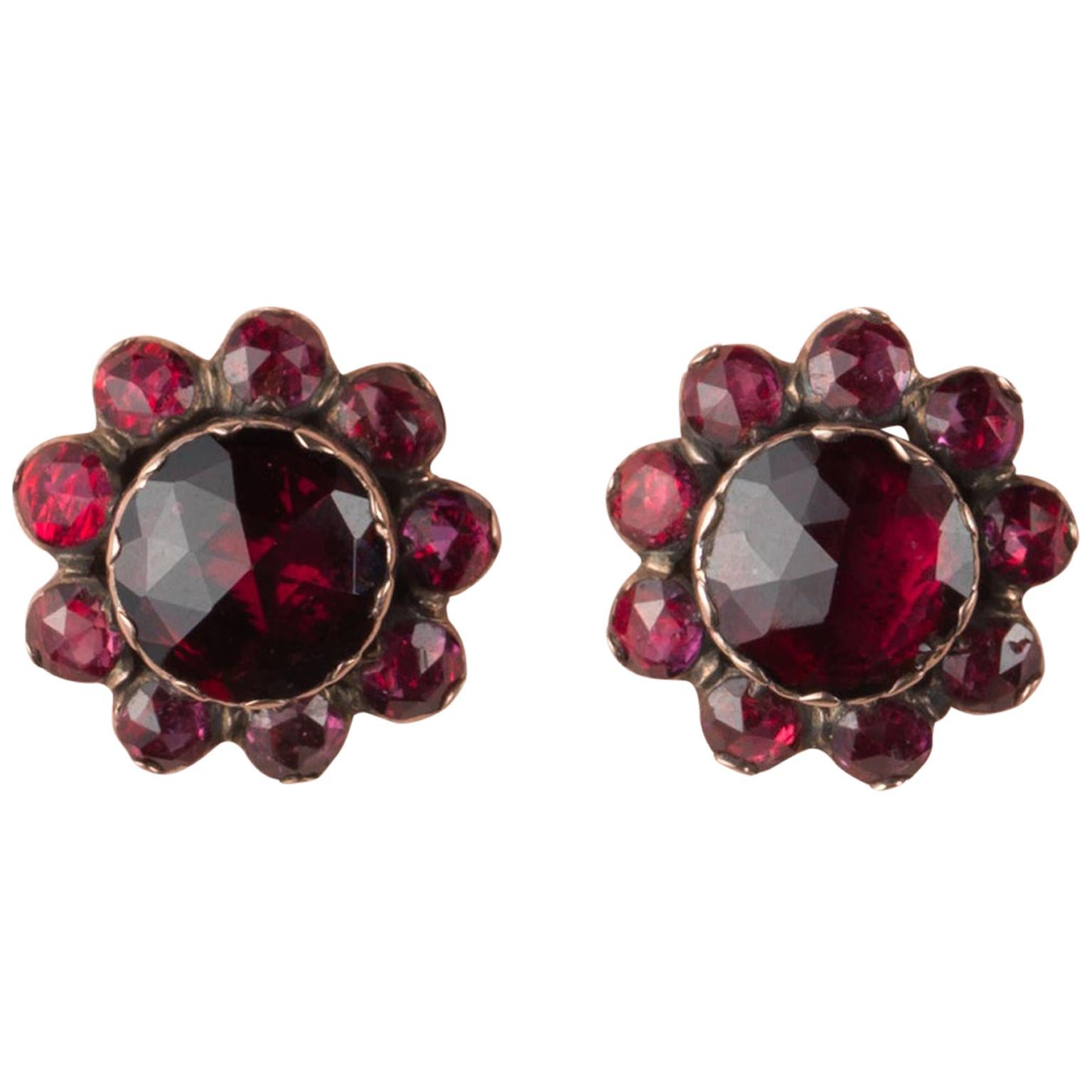 18 Carat Gold and Garnet Cluster Earrings at 1stDibs