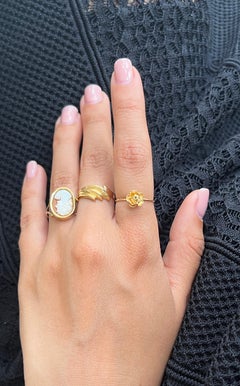 18 Carat Gold Antique Cameo Ring
