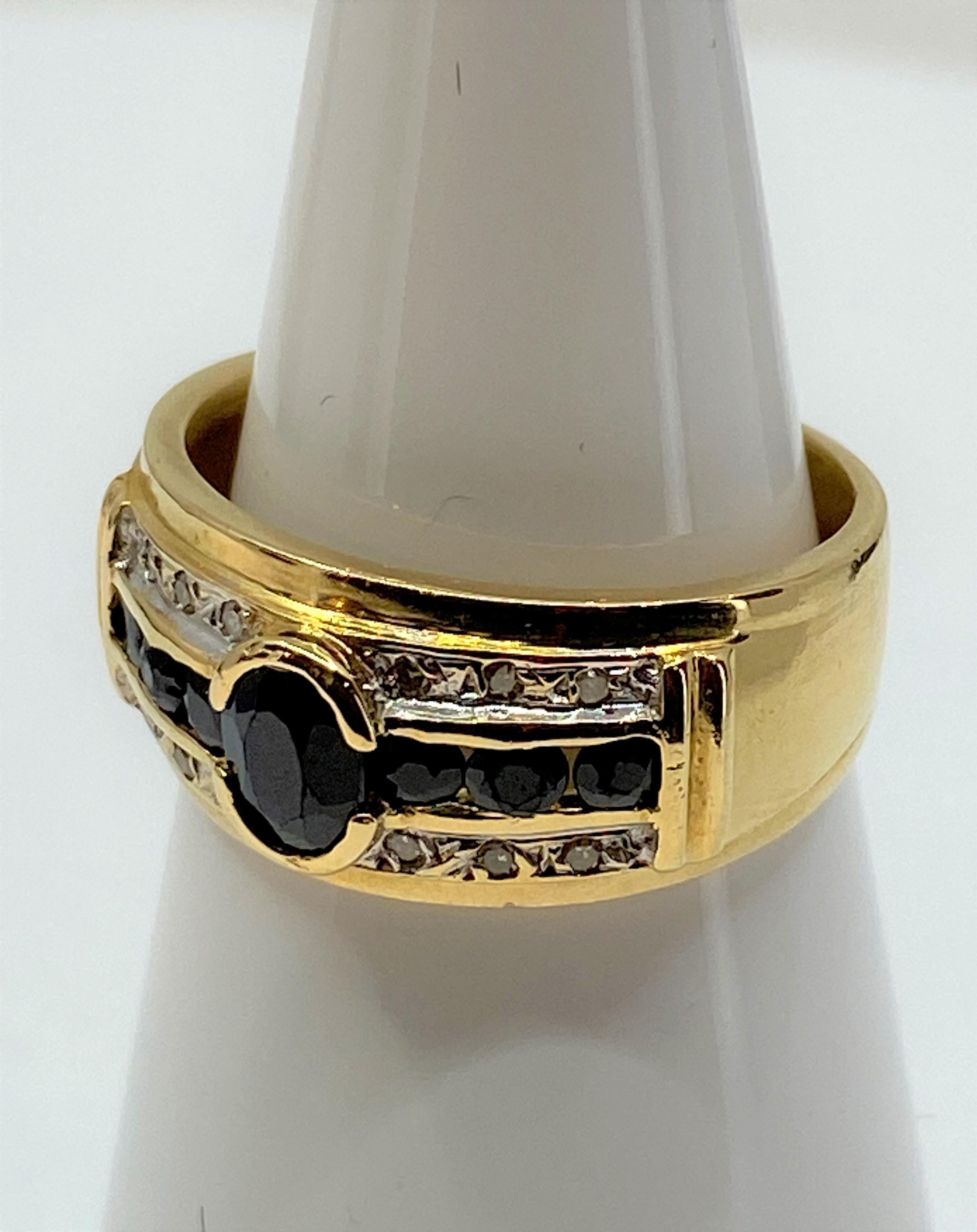 18 Carat Gold Bangle Ring Set with Sapphires and Diamonds In Good Condition In VERSAILLES, FR