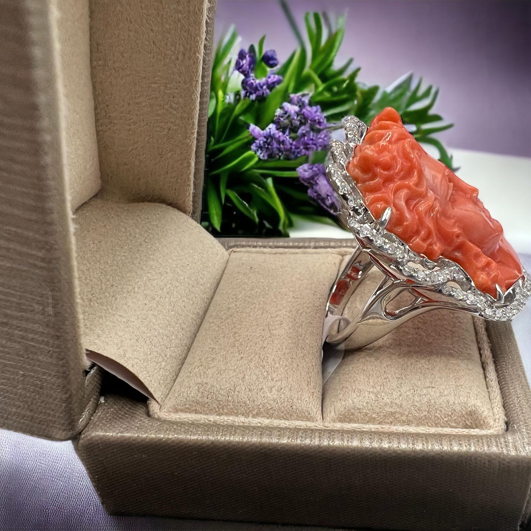 18 Carat Gold Cocktail Ring: Coral Cameo Ring Surrounded by Diamonds 4