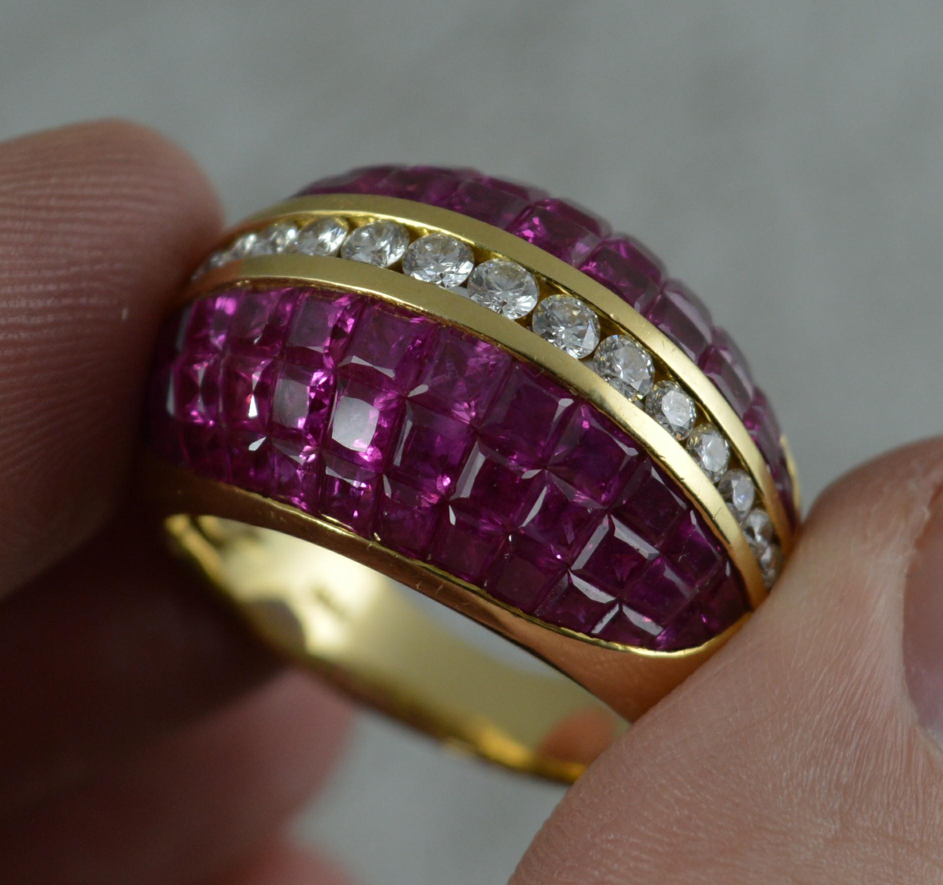 18 Karat Gold Diamant und Rubin Bombe Cluster Cocktail-Ring im Angebot 2