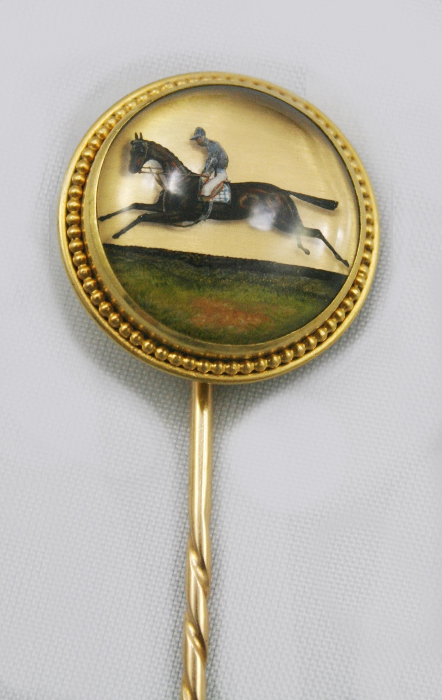 Period circa 1880
Gold 18-carat yellow
Length 8.8cm
Total weight 9.54 g
Condition Very good commensurate with age. Without hallmark, tested




Fine quality Victorian gold stick pin

Essex crystal head showing a racing horse and