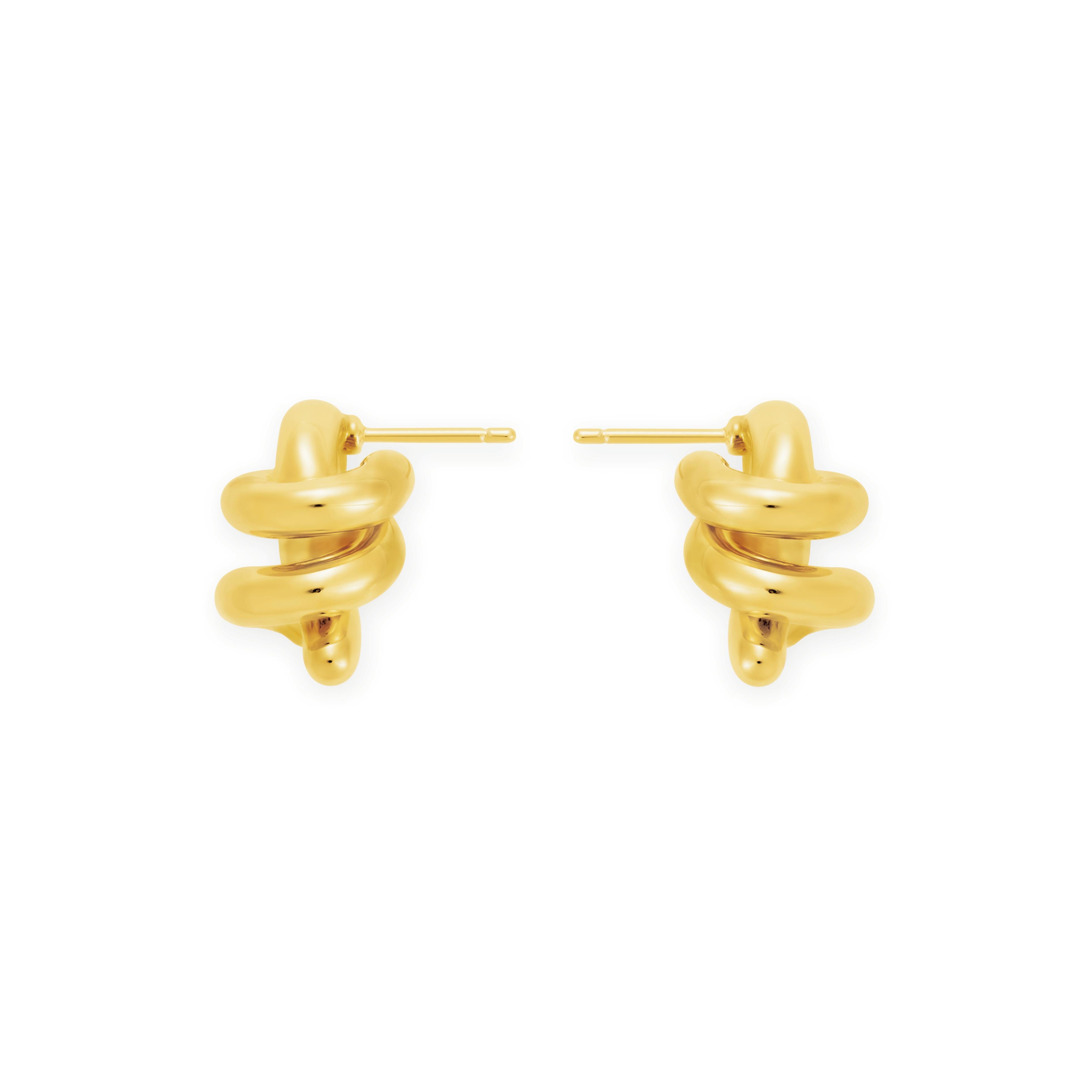 Mistova's Expansion Earrings are inspired by sculptural forms. These earrings are made from a hollow structure, providing the wearer comfort. Made from the finest 18K gold.   
