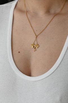 18 Carat Gold Four Leaf Clover Pendant