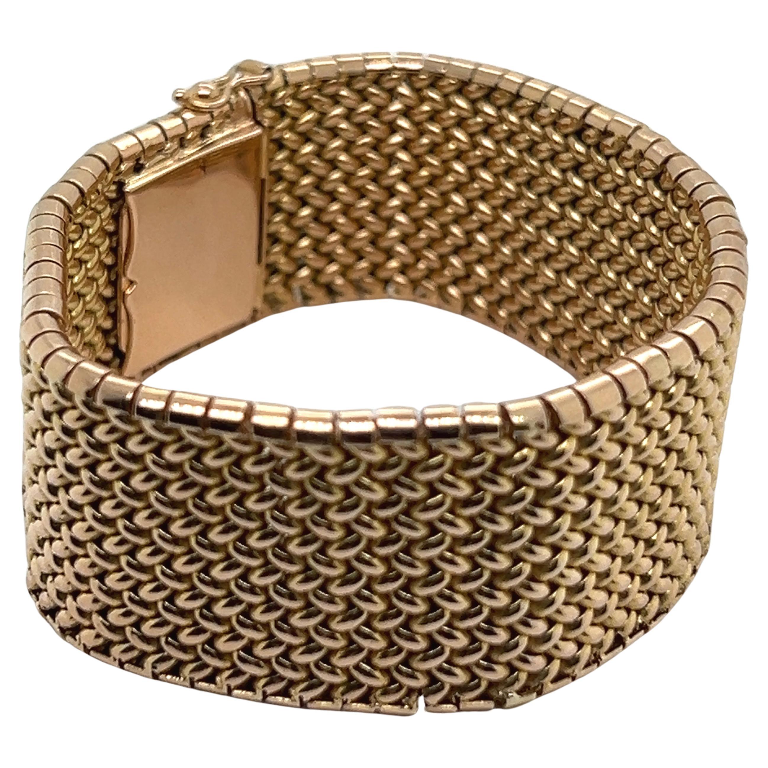 18 Carat Gold Milanese Link Bracelet For Sale