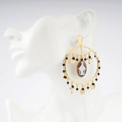 Cameo Italiano. "Sacred" Sea shell cameo parure, necklace and its earrings.