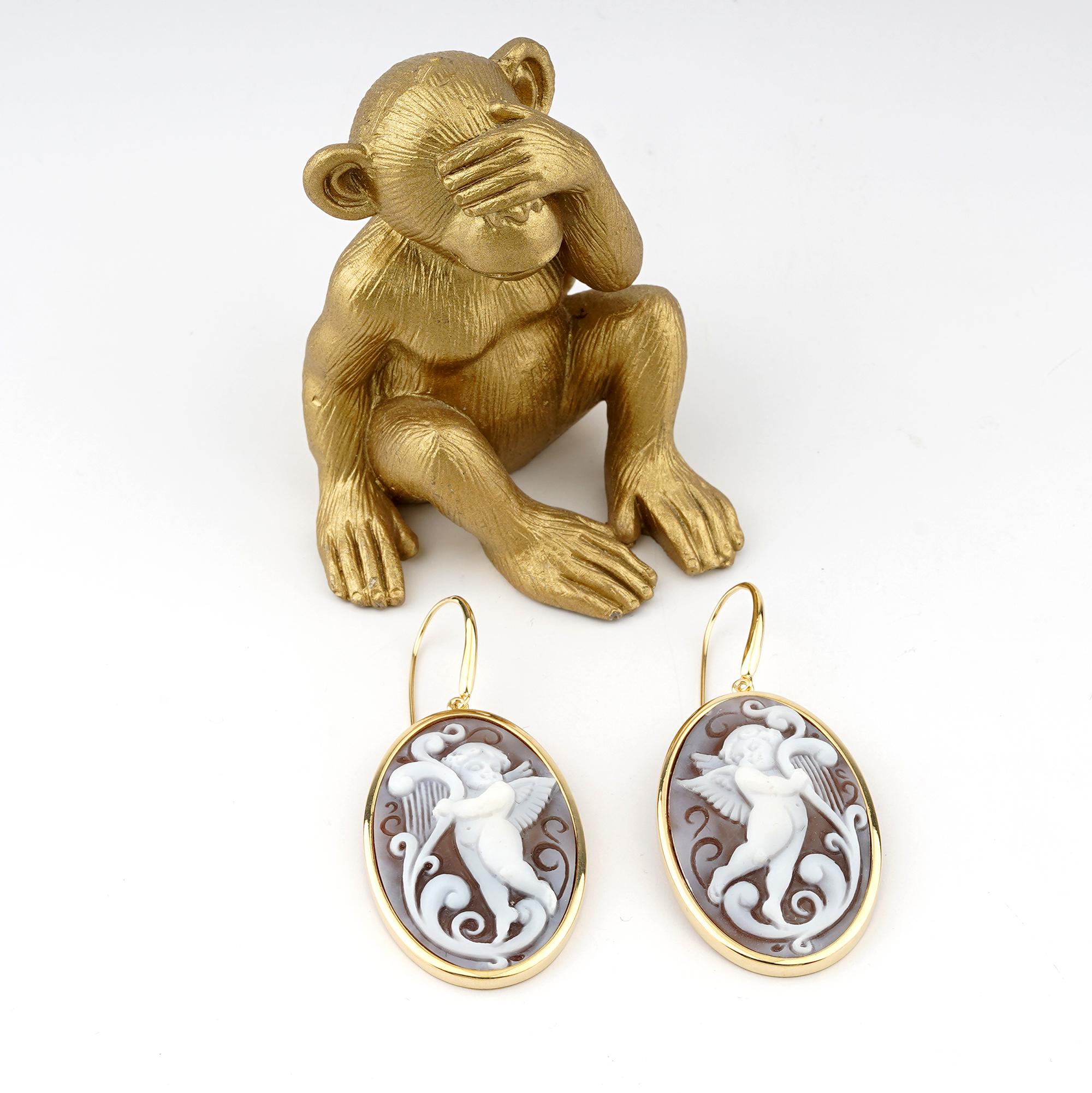 Women's or Men's Cameo Italiano. Angel with the harp, Sea shell cameo earrings
