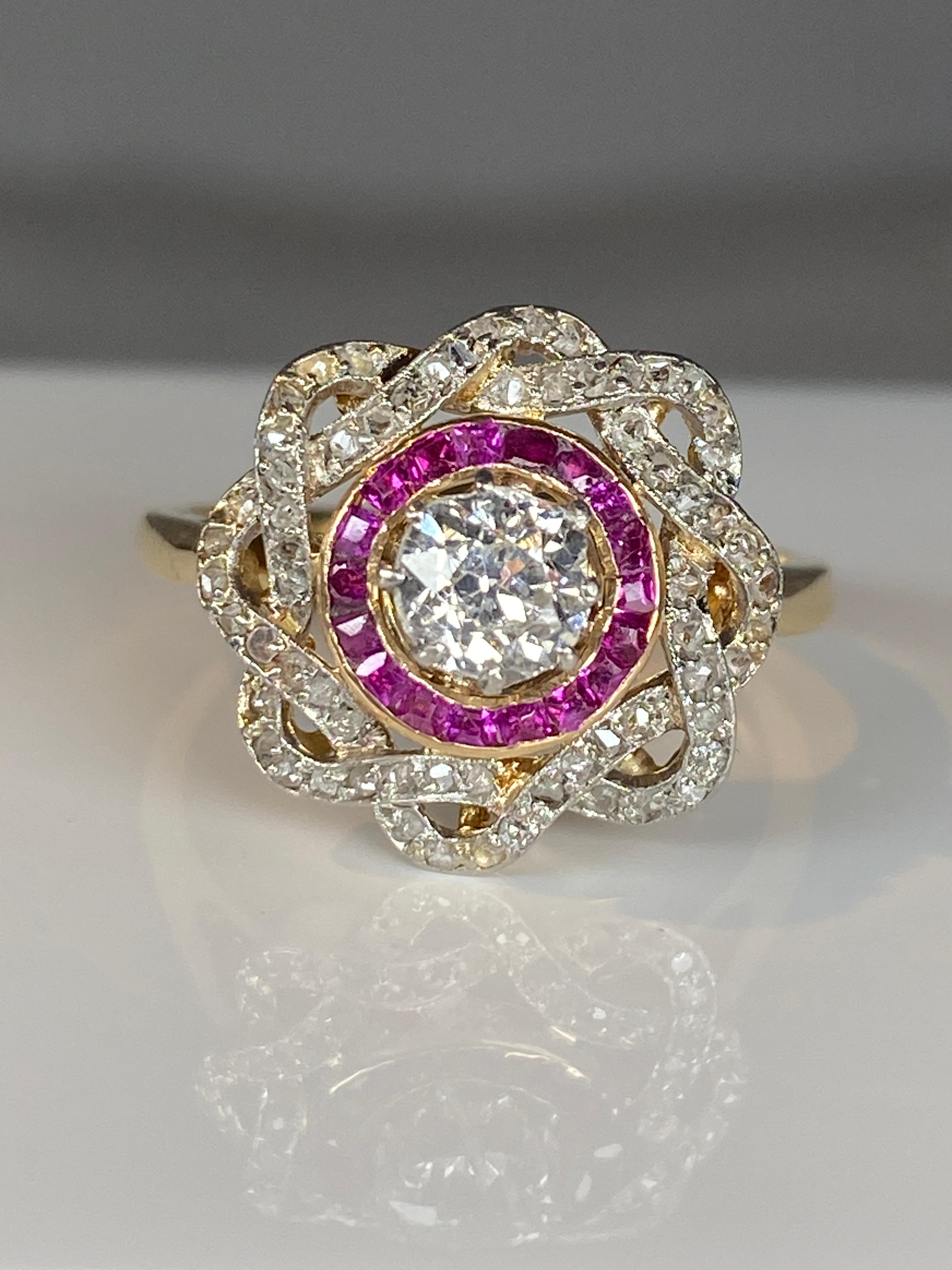 Women's or Men's 18 Carat Gold Ring, Flower Model, Set with Diamonds and Rubies, circa 1900