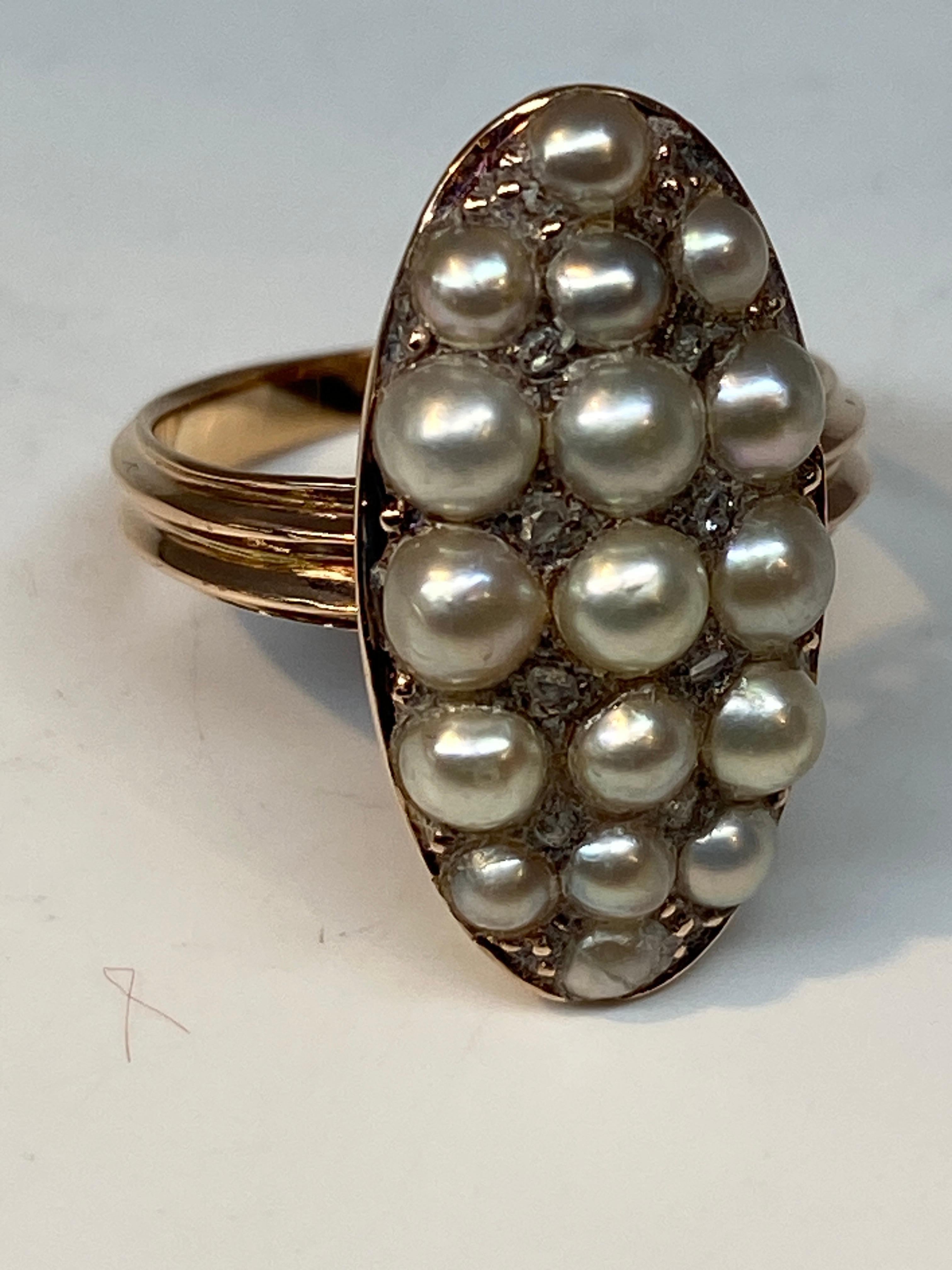 18 Carat Gold Ring, Marquise, Set with 17 Fine Pearls and Diamonds, circa 1880 For Sale 2