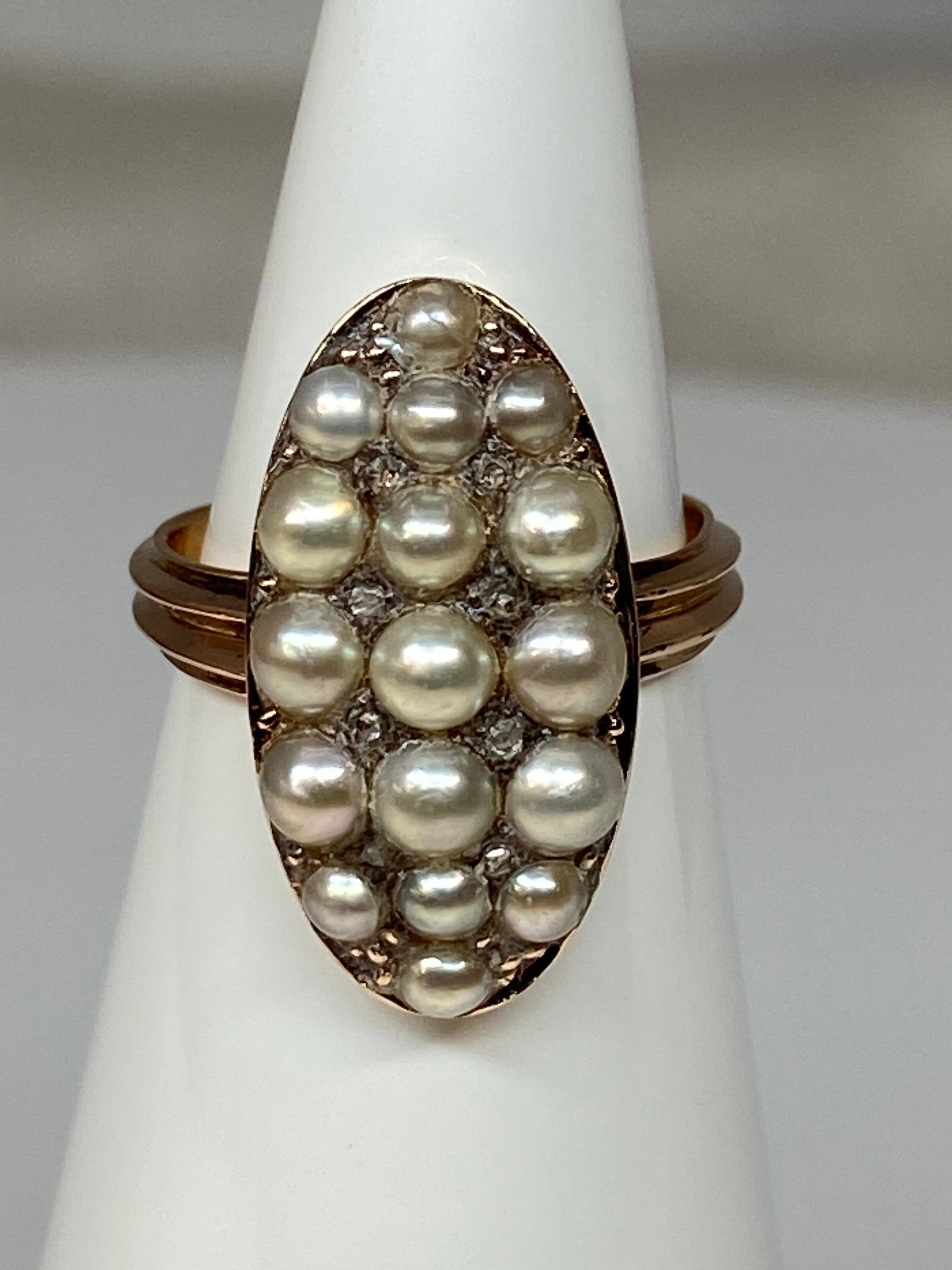18 Carat Gold Ring, Marquise, Set with 17 Fine Pearls and Diamonds, circa 1880 For Sale 3