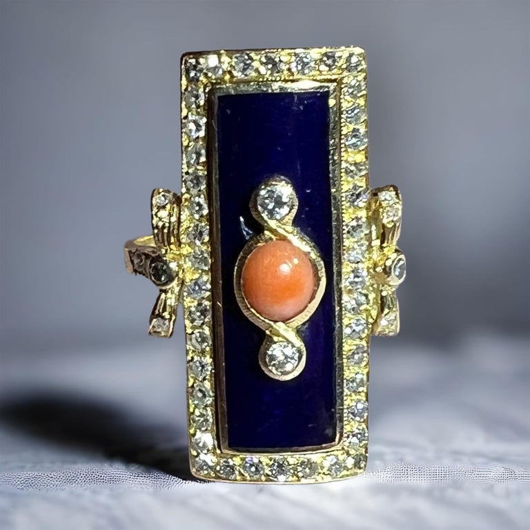 18-Carat Gold Ring Set with Blue Enamel Coral and Pavé Diamond For Sale 1