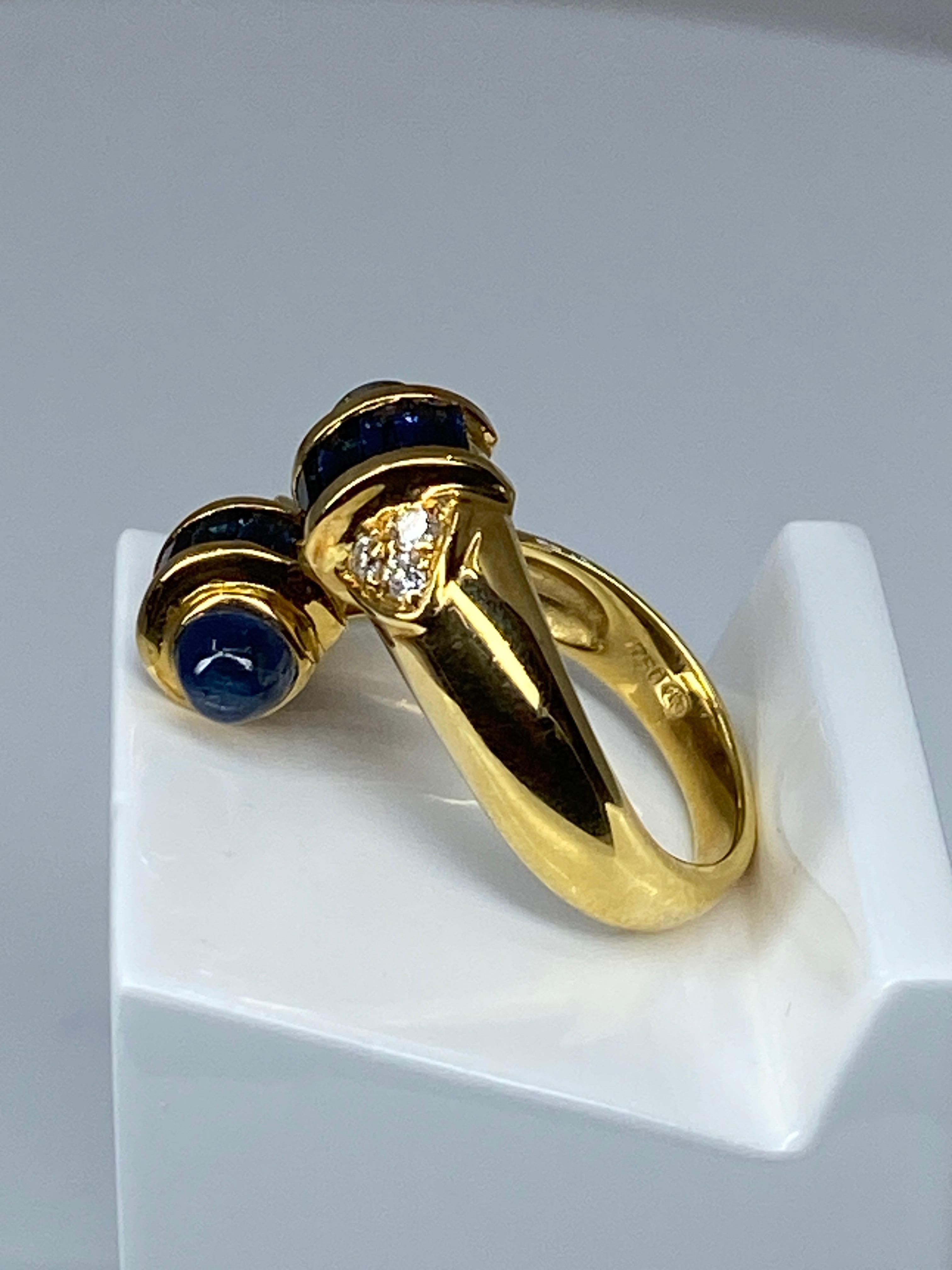 18 Carat Gold Ring Set with Sapphires and Diamonds, Model «You and Me » For Sale 4