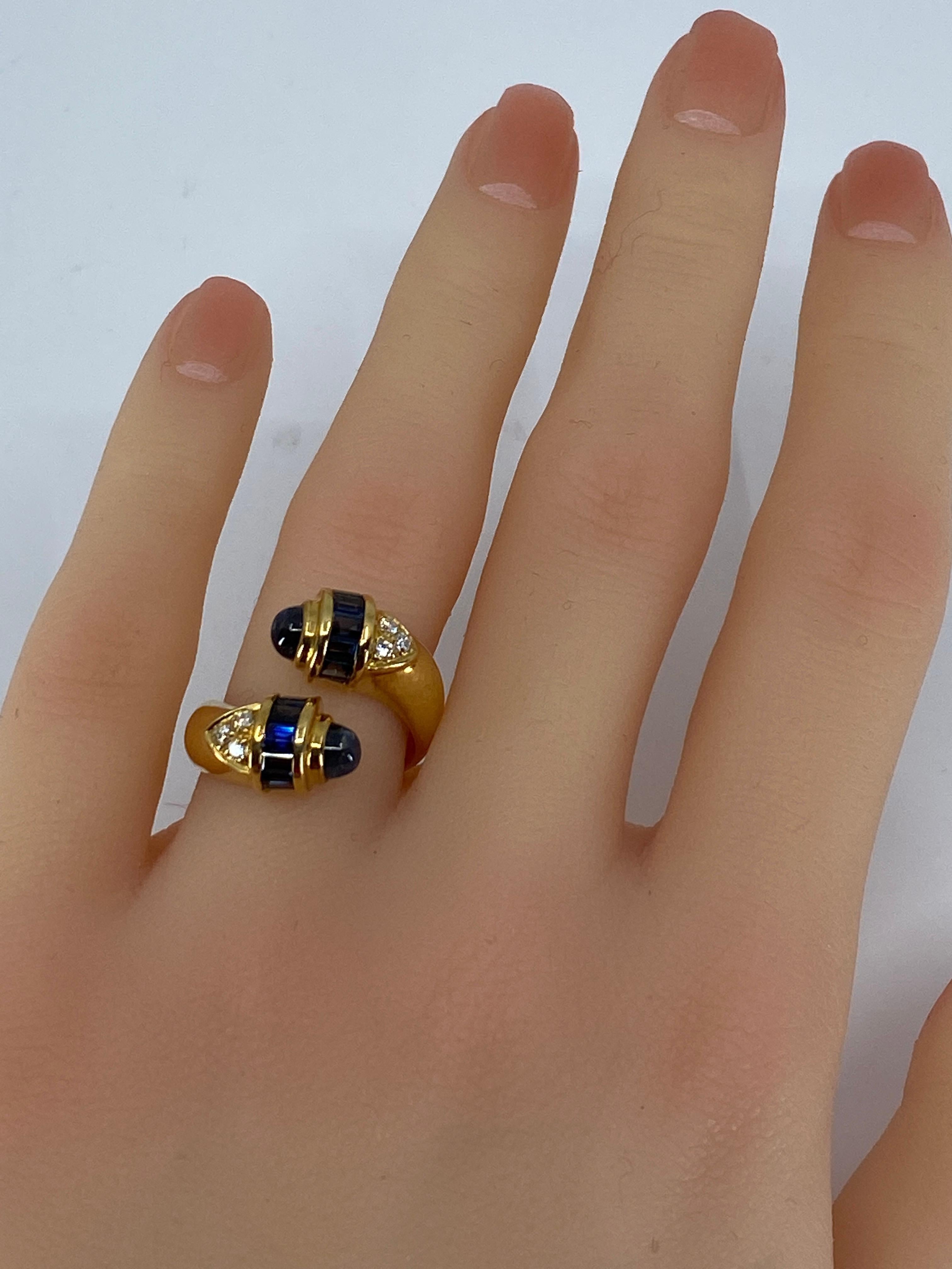 18 Carat Gold Ring Set with Sapphires and Diamonds, Model «You and Me » For Sale 9