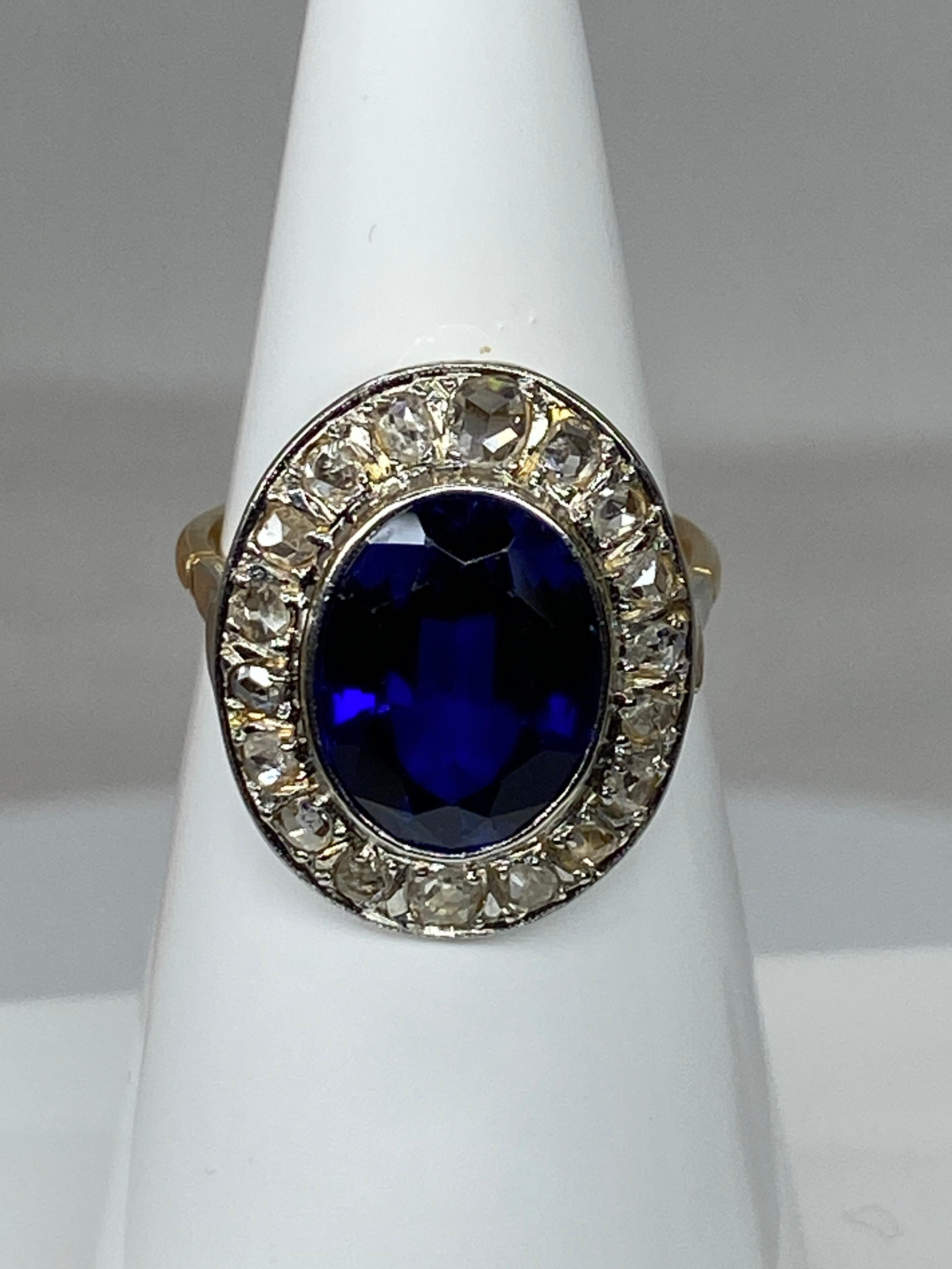 18 Karat Goldring mit VERNEUIL-Saphir und Diamanten im Rosenschliff, 1900er Jahre 1