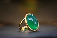 18-Carat Gold Ring with Green Agate