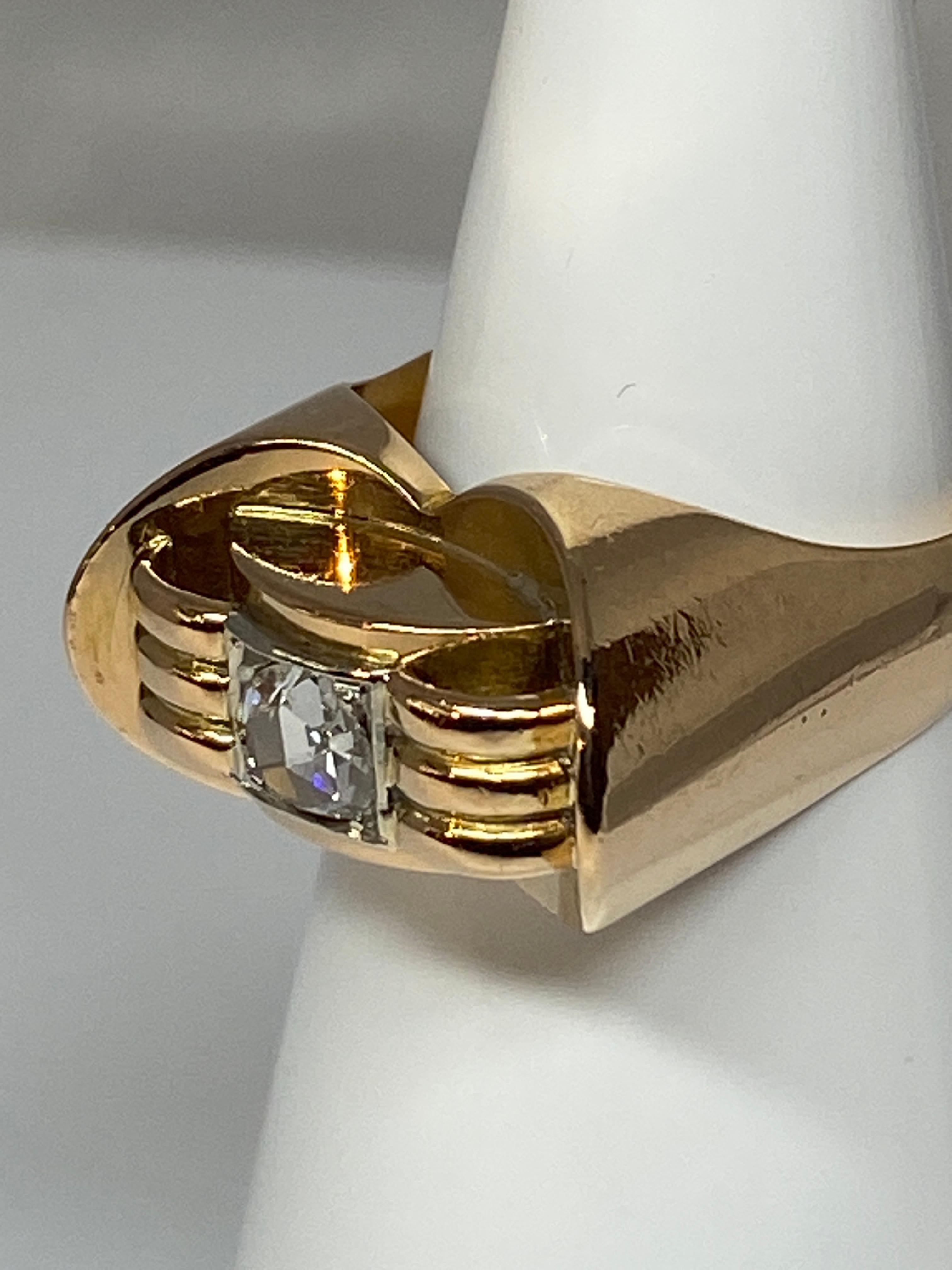 18 Carat Gold Tank Model Ring Set with a Rose Cut Diamant 13