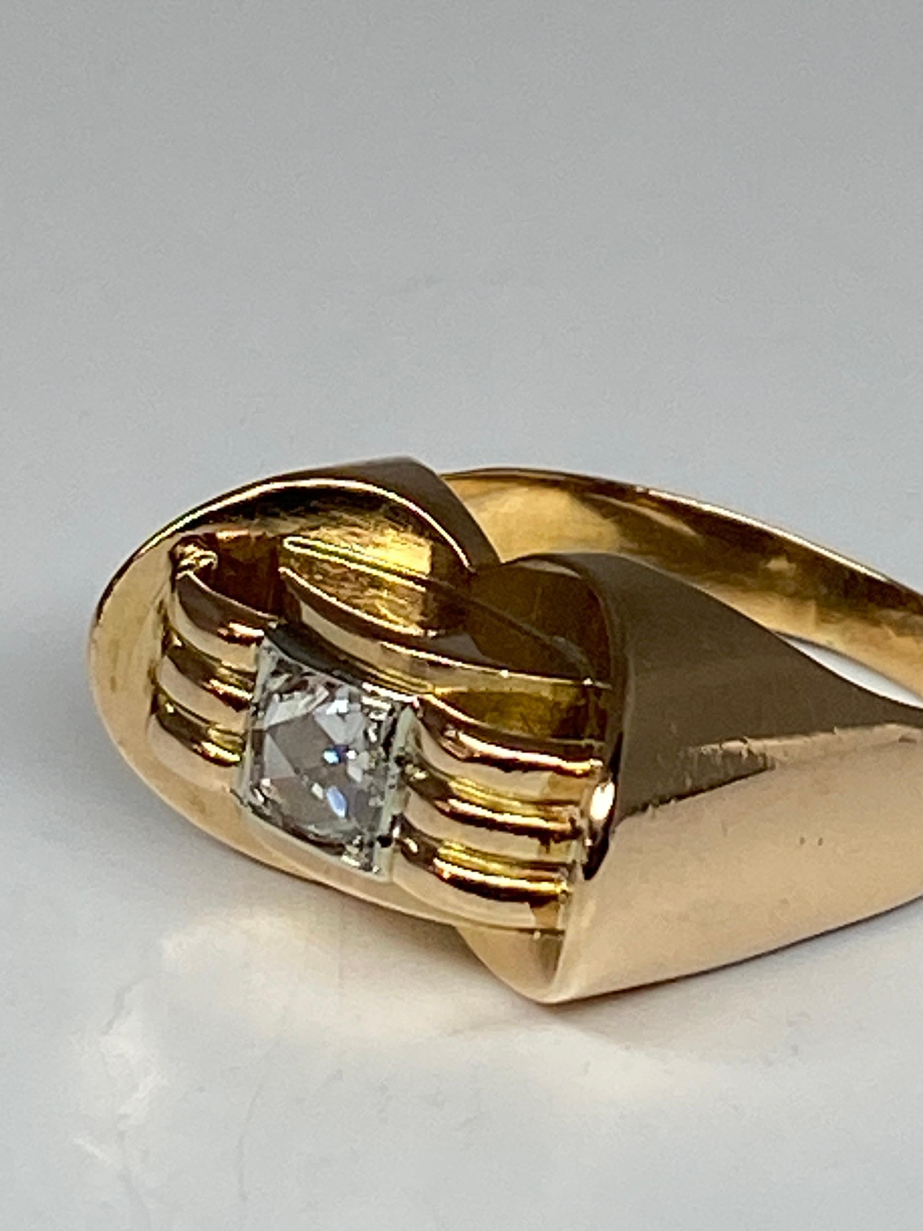 Women's or Men's 18 Carat Gold Tank Model Ring Set with a Rose Cut Diamant
