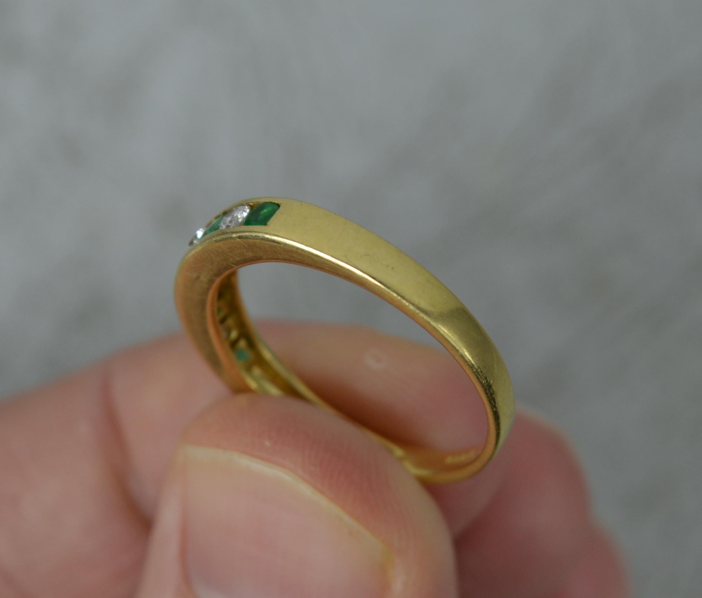 18 Carat Gold Vs Diamond Emerald Half Eternity Stack Ring In Excellent Condition In St Helens, GB