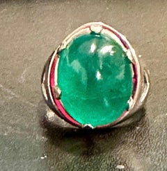 18 Carat Huge Emerald Cabochon 14 Karat White Gold Cocktail Ring Vintage Unisex