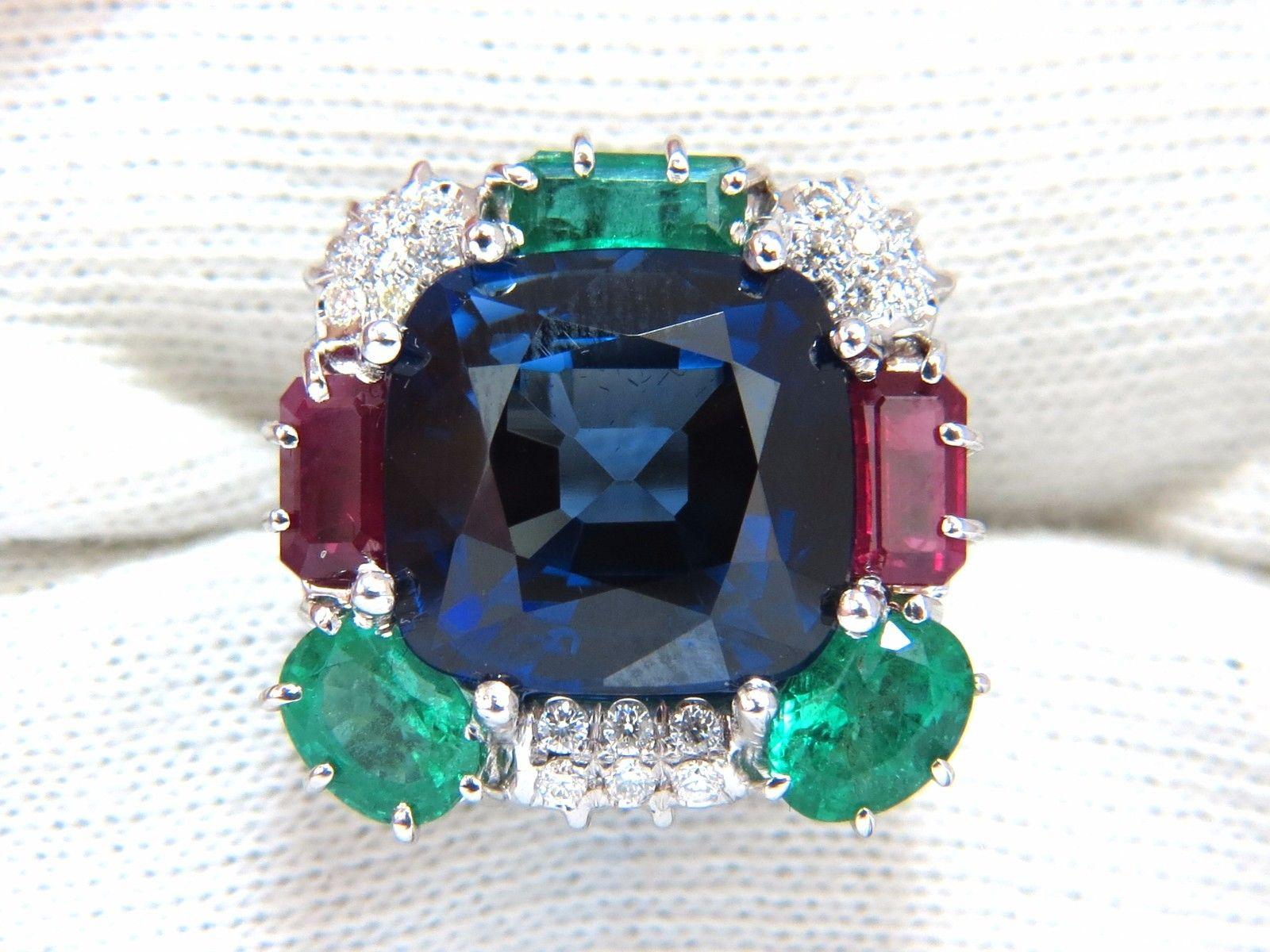 18 Carat Lab Sapphire Natural Emerald Ruby Diamonds Ring 18 Karat In New Condition In New York, NY