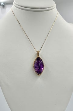 18 Carat MidCentury Siberian Amethyst Diamond Pendant Charm 14 Karat Gold