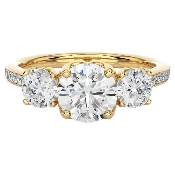 En vente :  1.8 Carat Moissanite Plaqué Or Three Stone Wedding Ring for Mom Gift in Silver