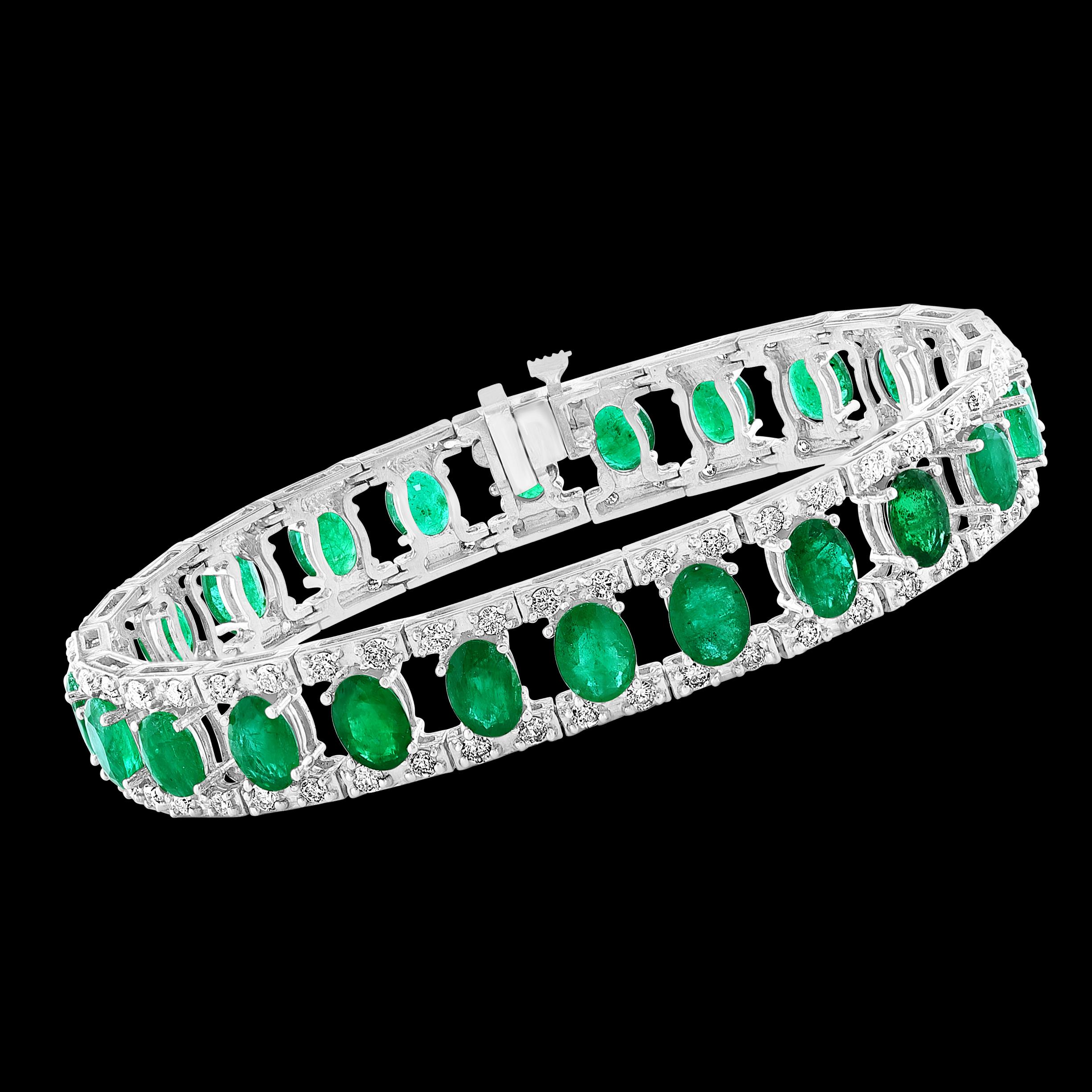 18 Carat Natural Emerald & Diamond Cocktail Tennis Bracelet 14 Karat White Gold
 This exceptionally affordable Tennis  bracelet has  24 stones of oval  Emeralds  .  Total weight of the Emeralds is  approximately 18 carat. 
The bracelet is expertly