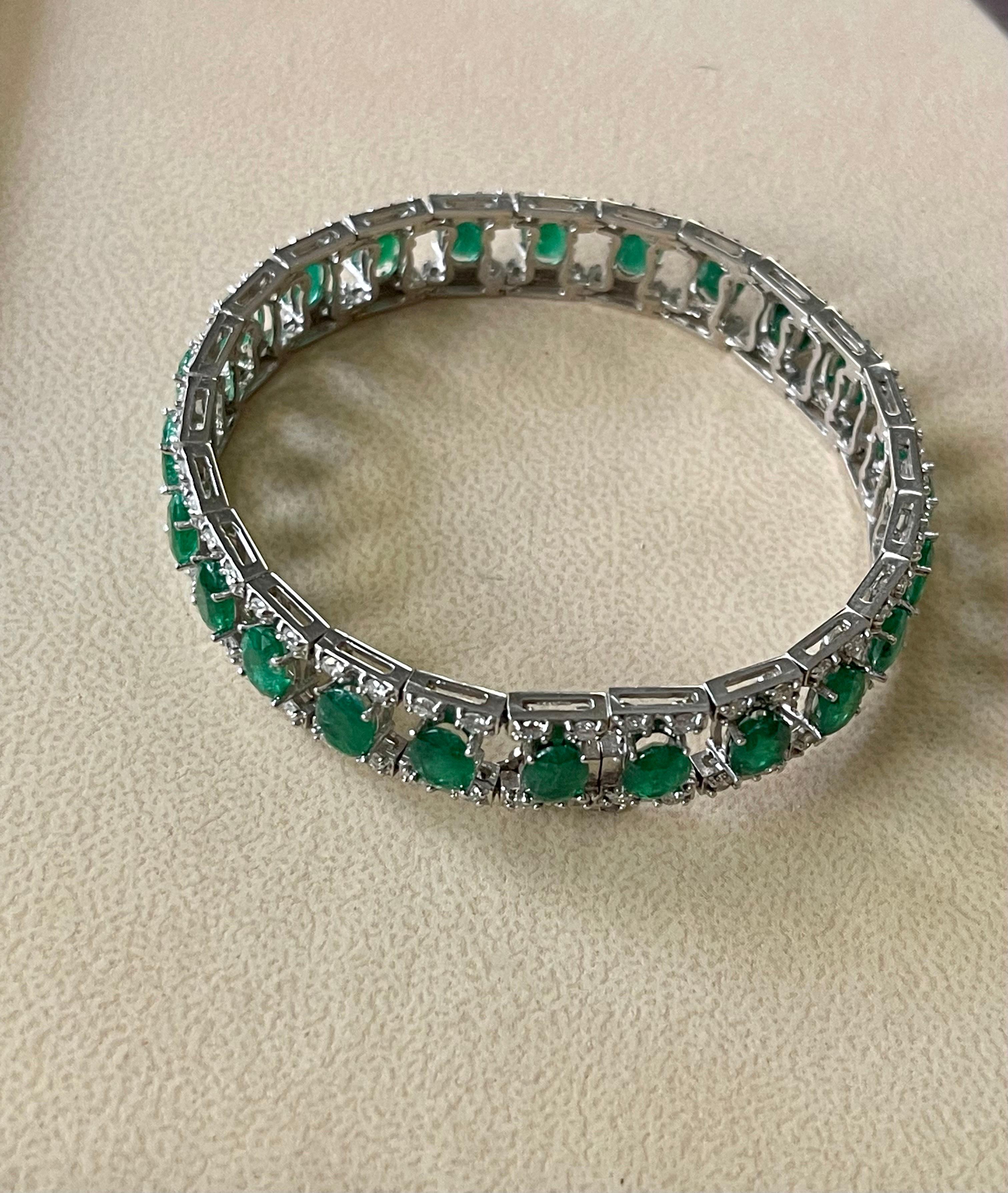Women's 18 Carat Natural Emerald & Diamond Cocktail Tennis Bracelet 14 Karat White Gold