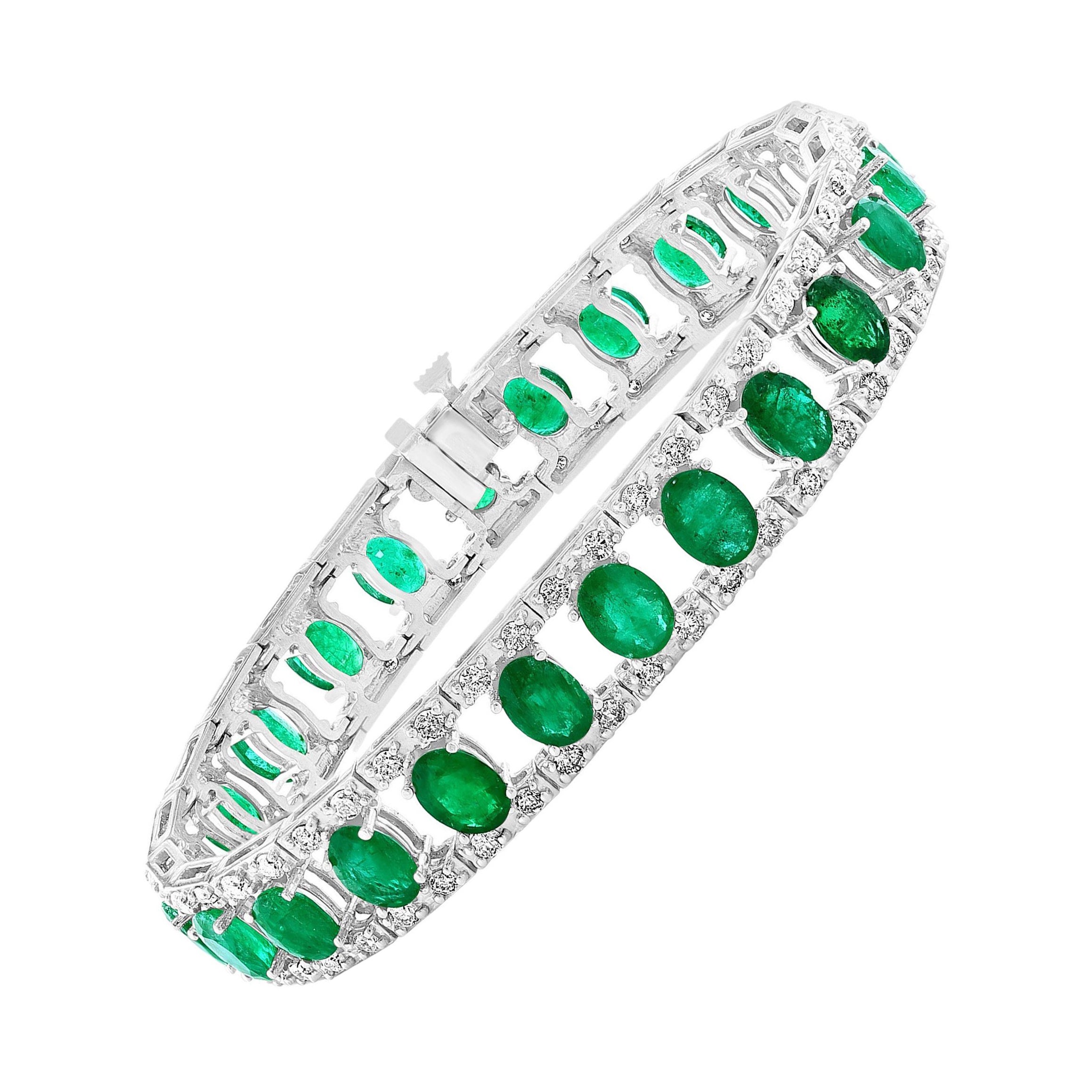 18 Carat Natural Emerald 
Diamond Cocktail Tennis Bracelet 14 Karat White Gold