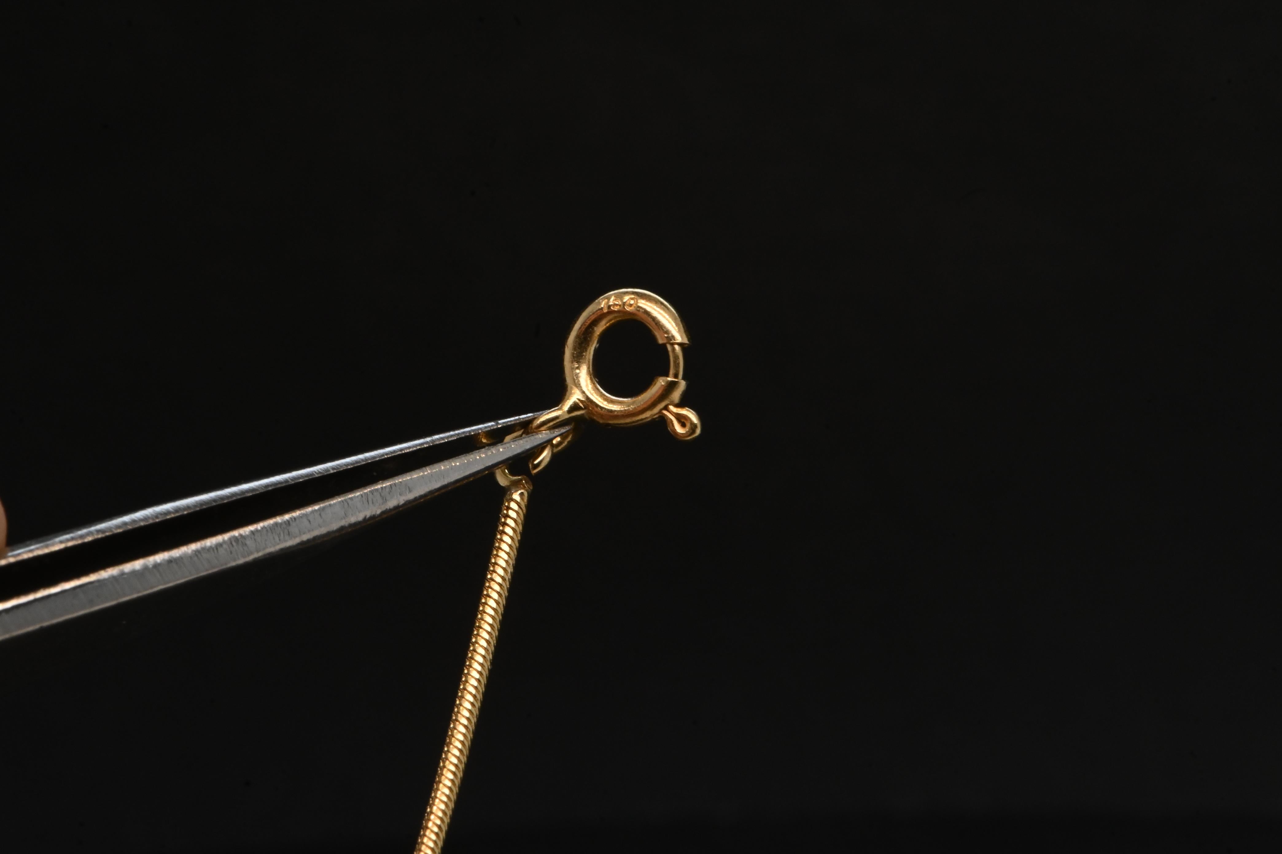 Collana da 18 carati con pavé di diamanti da 0,18 carati In condizioni ottime in vendita a Vannes, FR