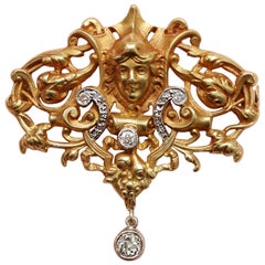 18 Karat Neo-Renaissance-Brosche mit Diamanten