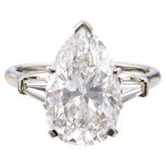 18 Carat Pear Statement VS 14K Gold Unparalleled Brilliance Diamond Ring