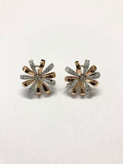18 Carat Pink and White Gold Round Cut Diamonds Stud Earrings