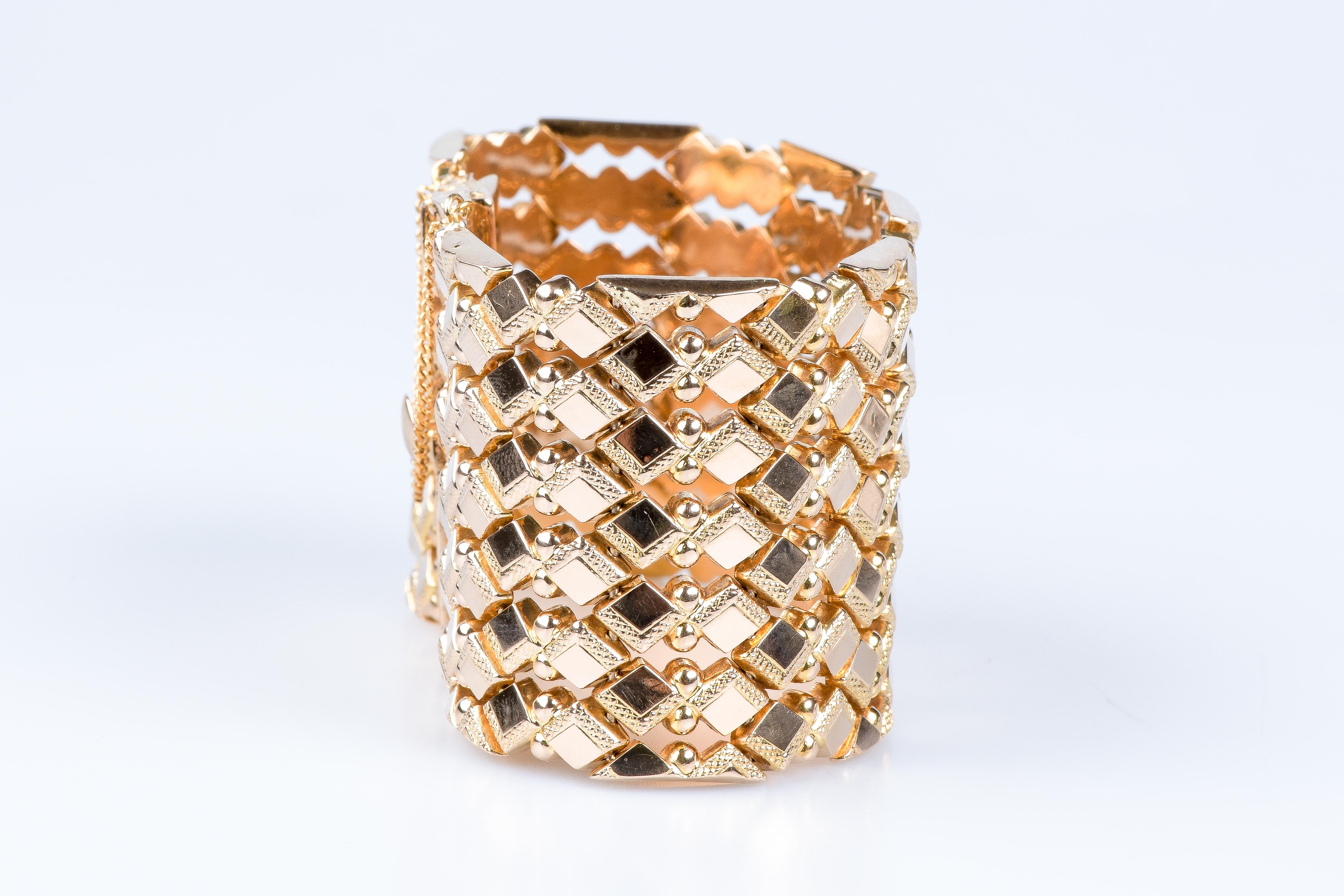 18 carat pink gold cuff bracelet 10