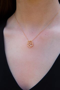 18 Carat Pink Gold Round Cut Diamonds Pendant Necklace