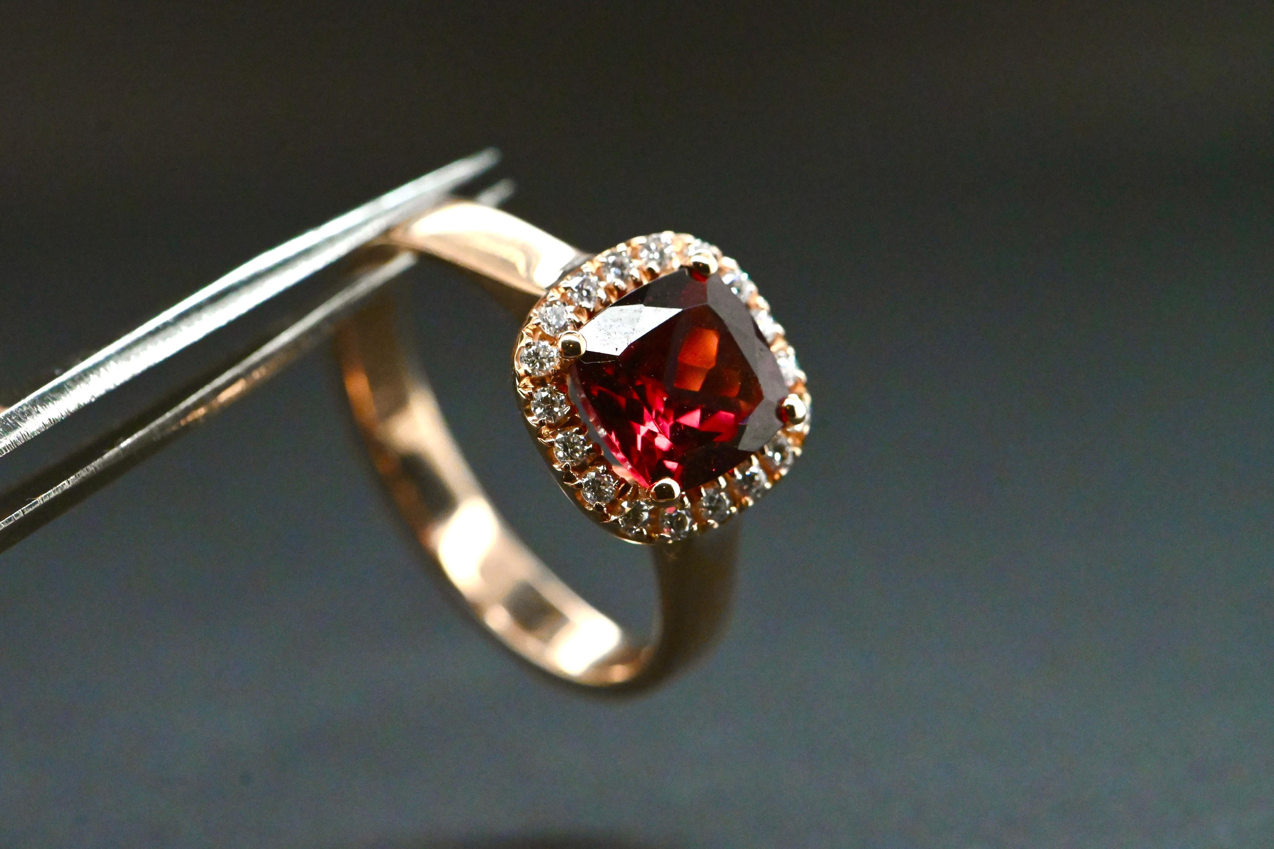 Brilliant Cut 18 Carat Rhodolite And Diamond Rose Ring For Sale