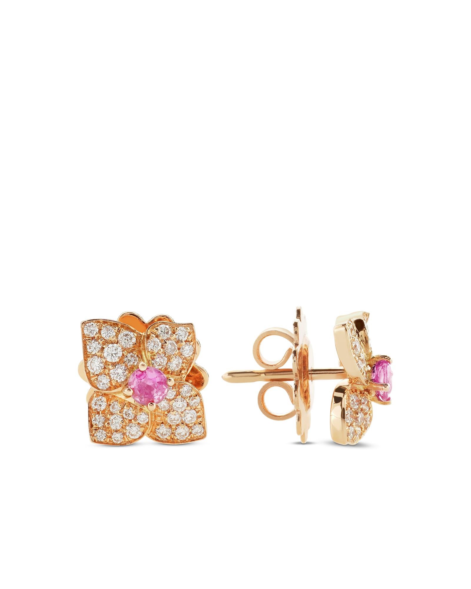 The simplicity and elegance of this rose gold flower is inspired by the floral motifs of Hortense.
The flowers placed on the earrings is decorated with white diamonds and embellished with pink sapphire gemstone that give shine to the