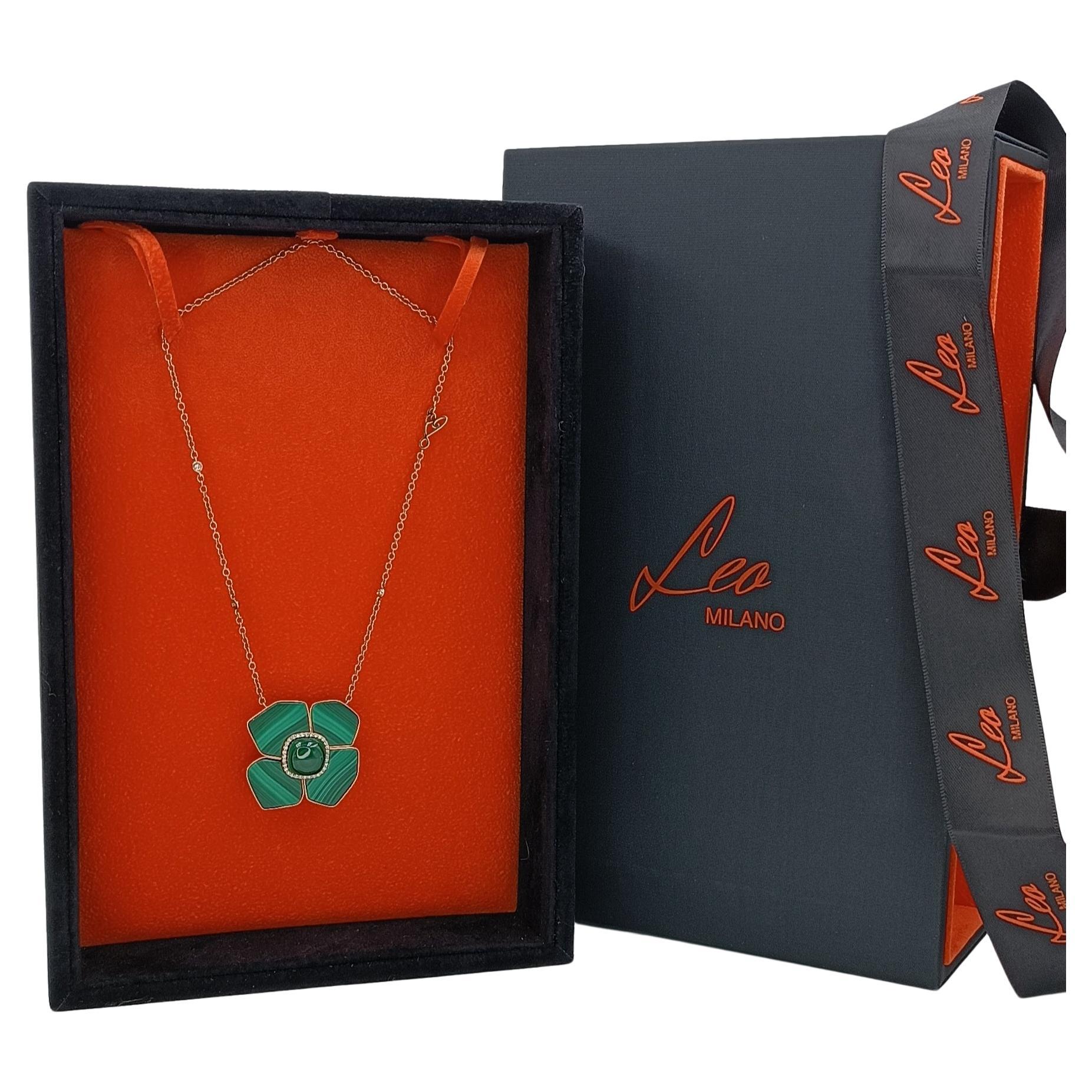 18 Carat Rose Gold Grams 14.35 Malachite Diamonds 0.22 Carats Necklace For Sale 7