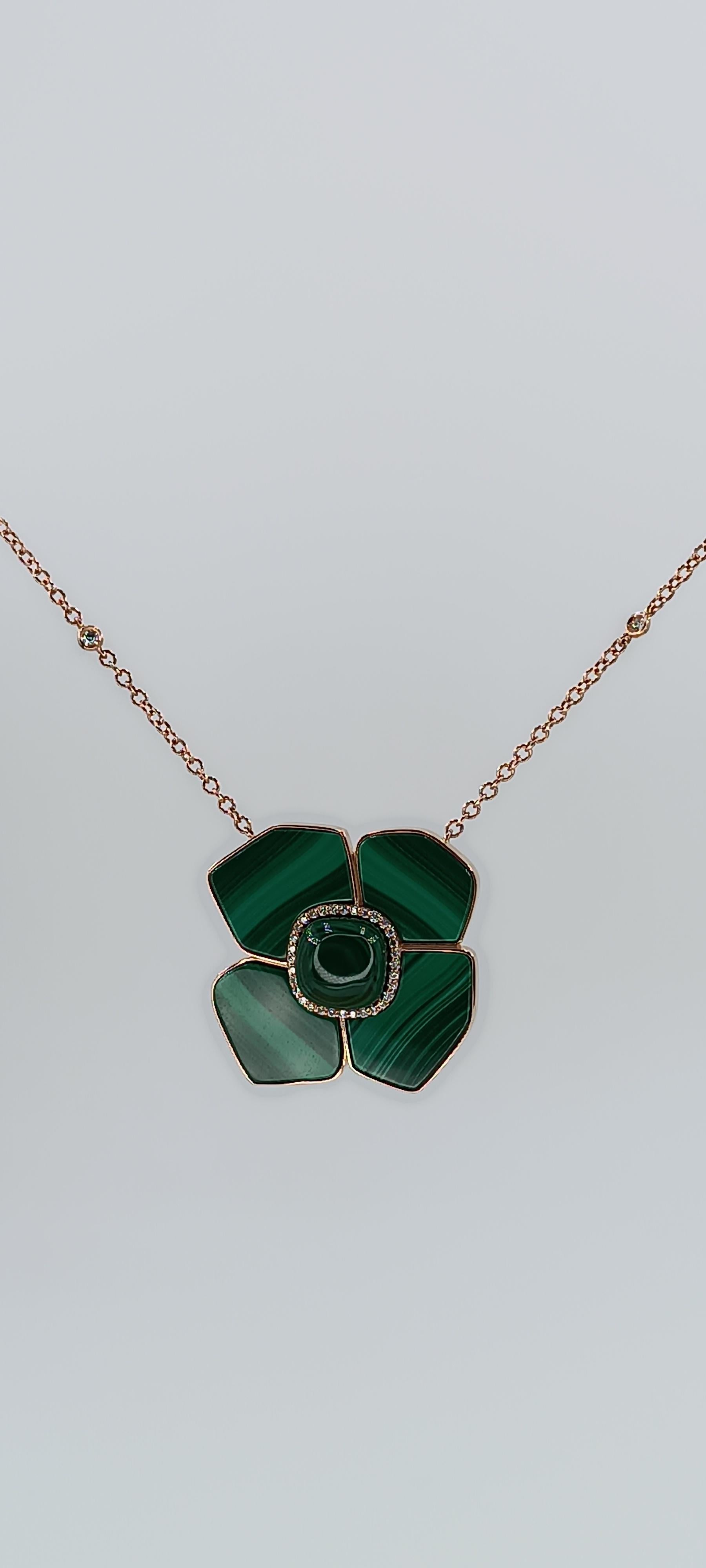 Brilliant Cut 18 Carat Rose Gold Grams 14.35 Malachite Diamonds 0.22 Carats Necklace For Sale