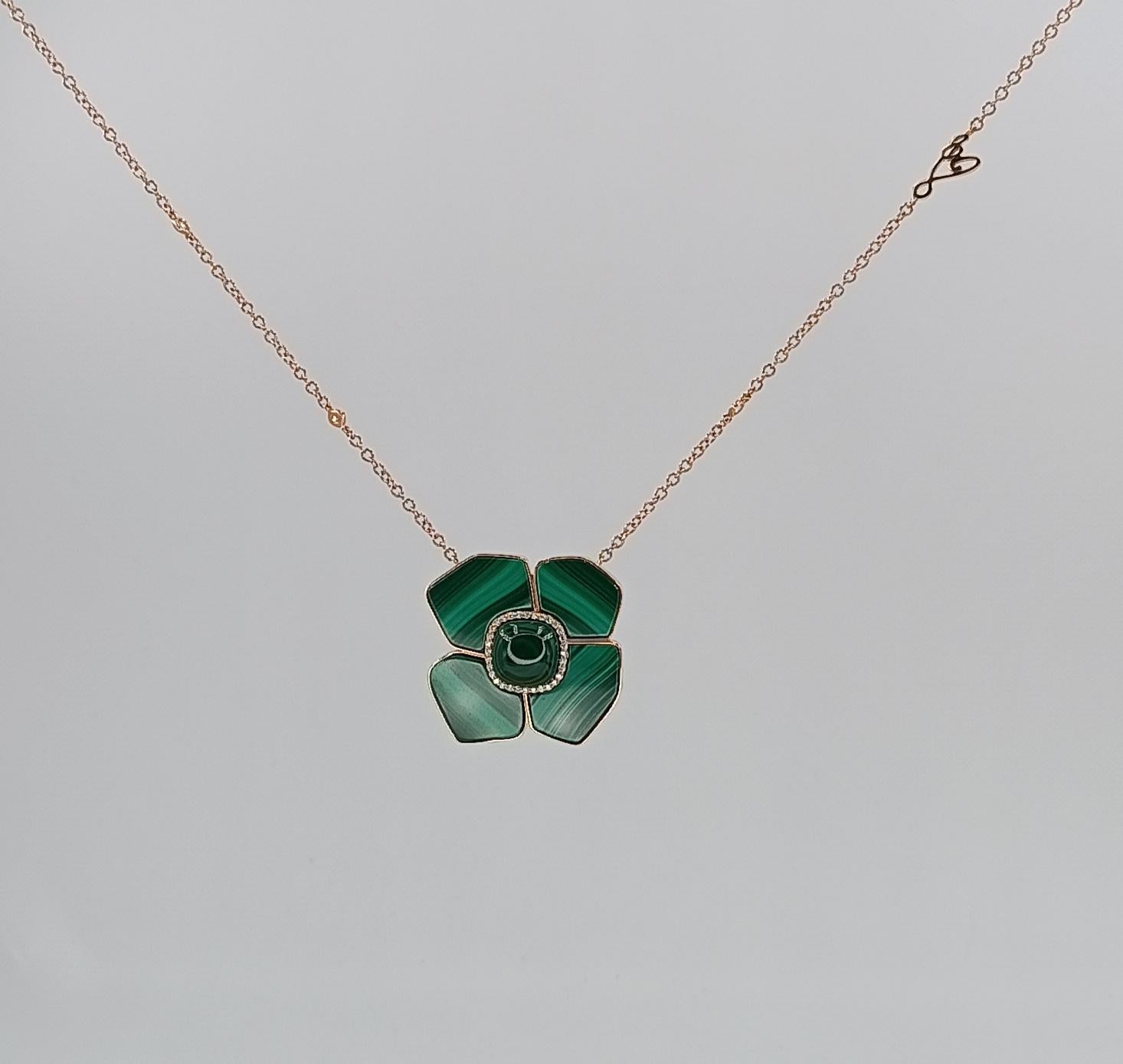 18 Carat Rose Gold Grams 14.35 Malachite Diamonds 0.22 Carats Necklace In New Condition For Sale In Milano, MI