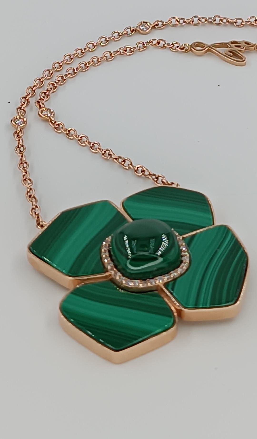 18 Carat Rose Gold Grams 14.35 Malachite Diamonds 0.22 Carats Necklace For Sale 1