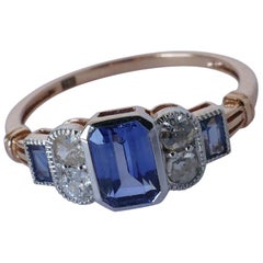 18 Carat Rose Gold Ladies Art Deco Style Ceylon Sapphire and Diamond Dress Ring 18 Carat Rose Gold Ladies Art Deco Style Ceylon Sapphire and Diamond Dress Ring