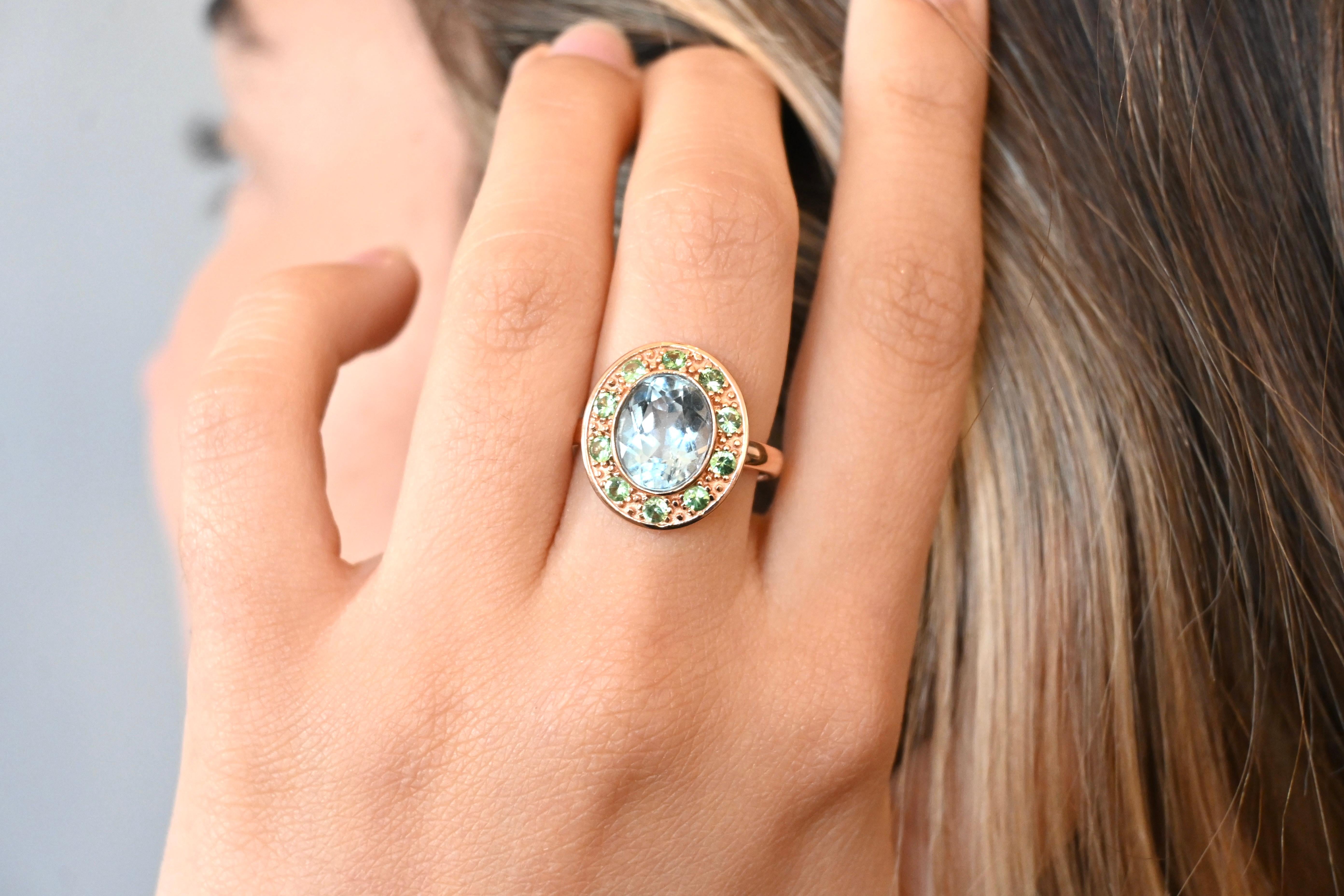 Women's or Men's 18-Carat Rose Gold Ring Adorned with a Topaz Stone and Tsavorite For Sale