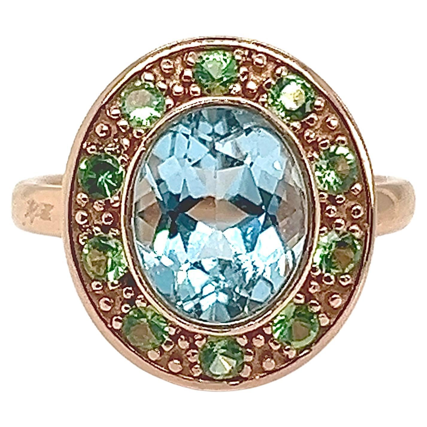 18-Carat Rose Gold Ring Adorned with a Topaz Stone and Tsavorite For Sale