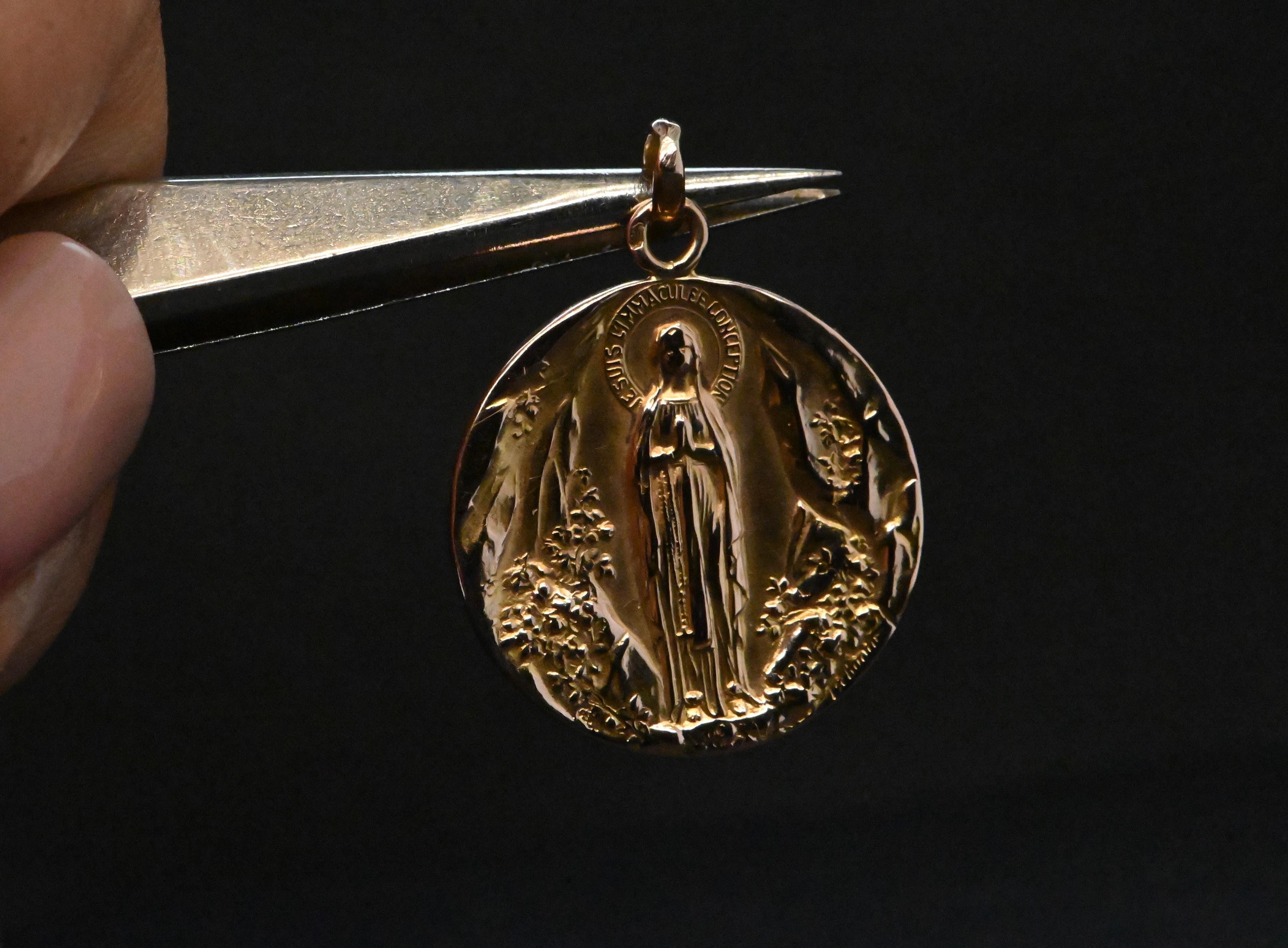 Women's or Men's 18 Carat Rose Gold Virgin Mary Medal