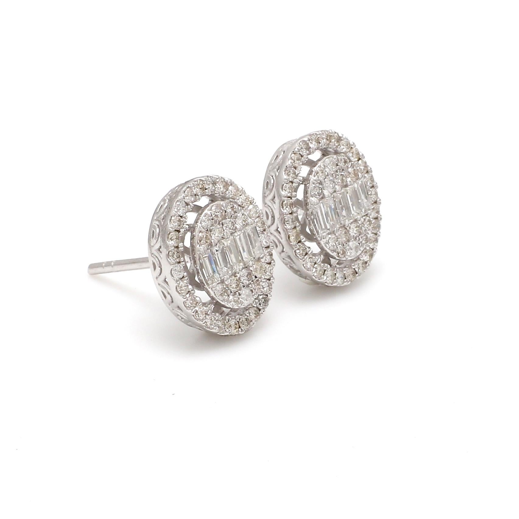 1.8 Carat SI Clarity HI Color Diamond Oval Stud Earrings 10 Karat White Gold In New Condition For Sale In Diera, Dubai