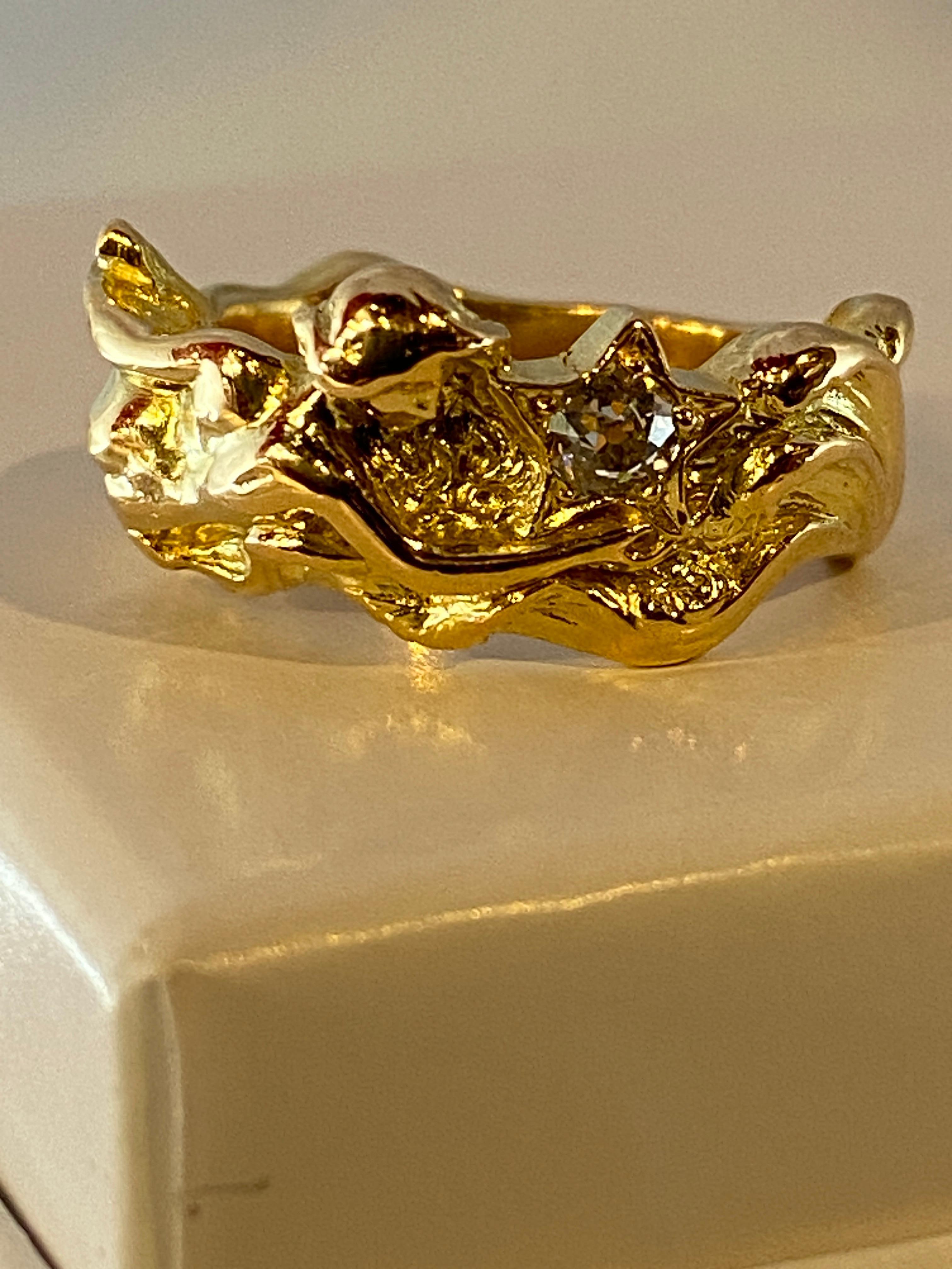 18 Carat Solid Gold Ring :Woman Braving the Wawes and Holding a Diamond Starfish 5
