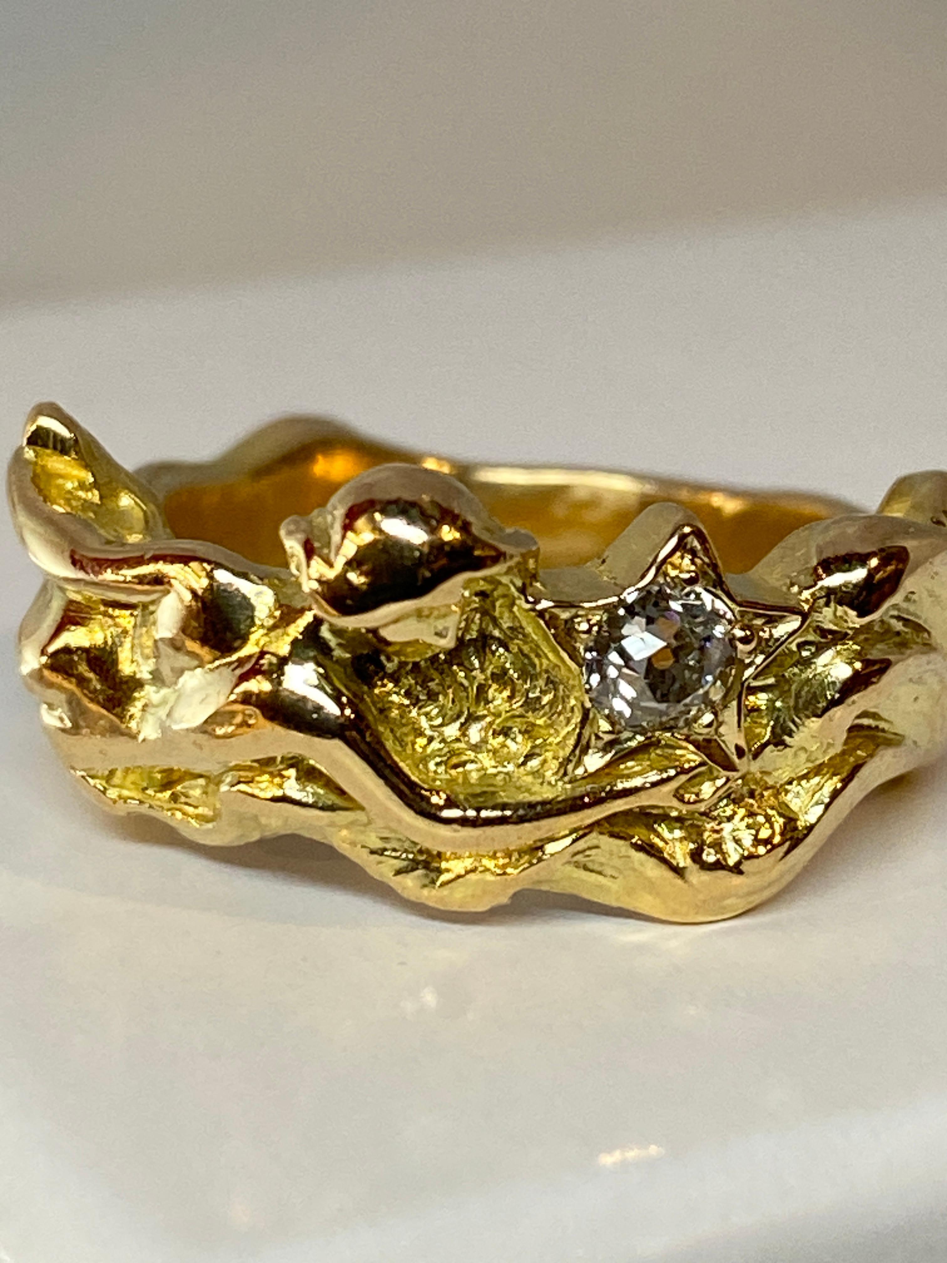 18 Carat Solid Gold Ring :Woman Braving the Wawes and Holding a Diamond Starfish 8