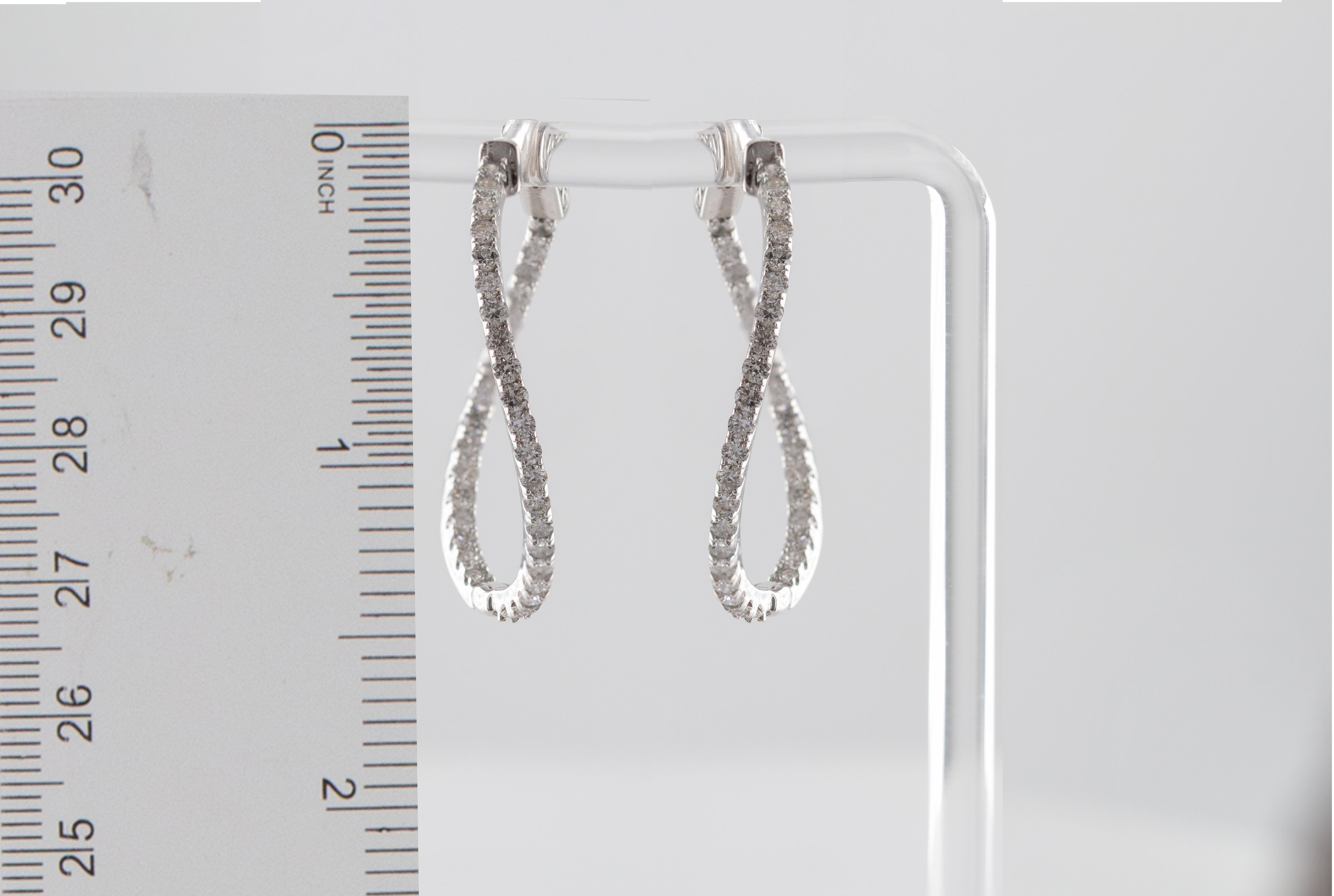 Round Cut 1.88 Carat Swirl Hoop Natural Diamond Earrings in 14 Karat White Gold ref1696 For Sale